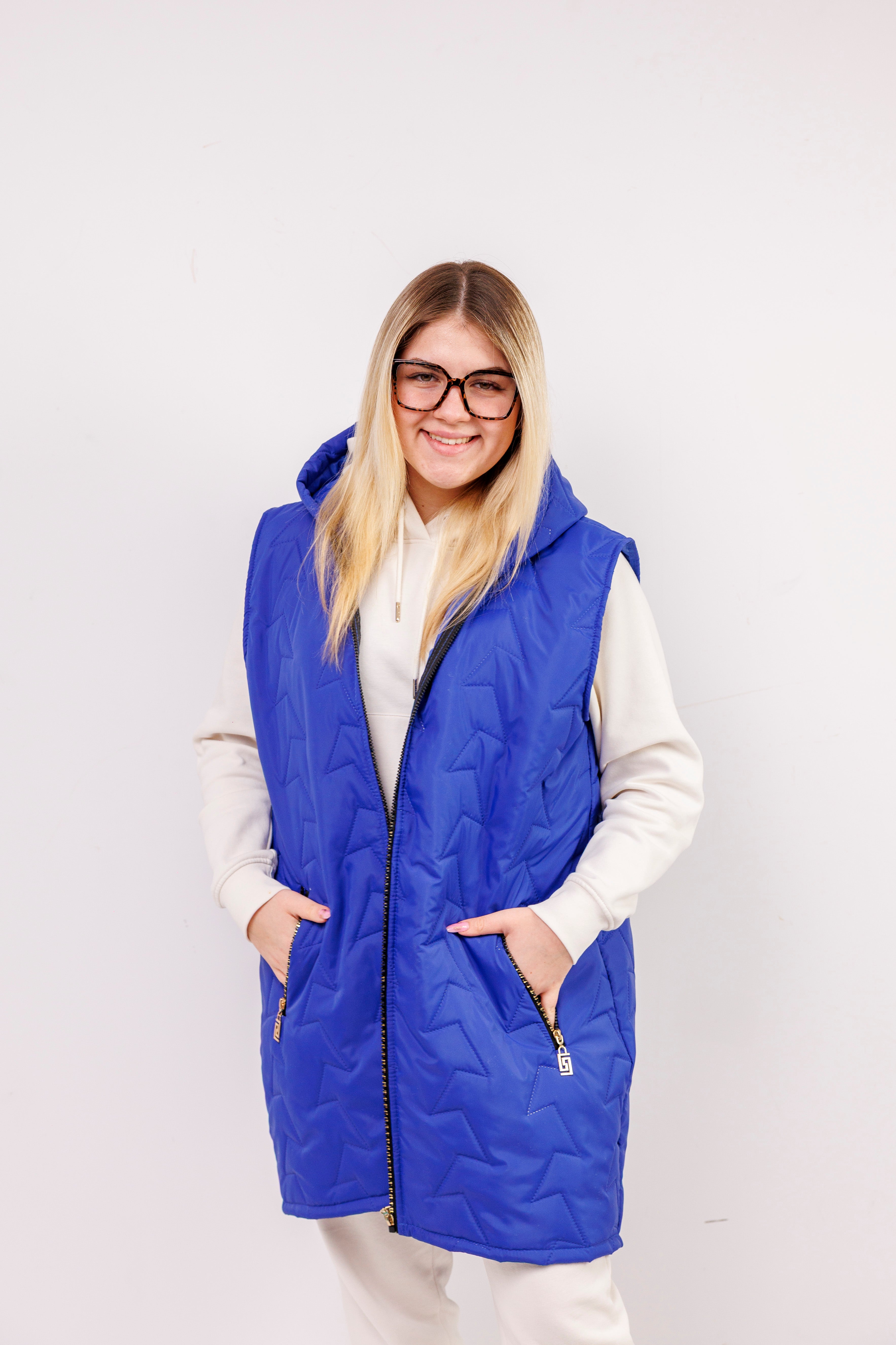Kamizelka damska plus size pikowana z kapturem polska produkcja Chaber