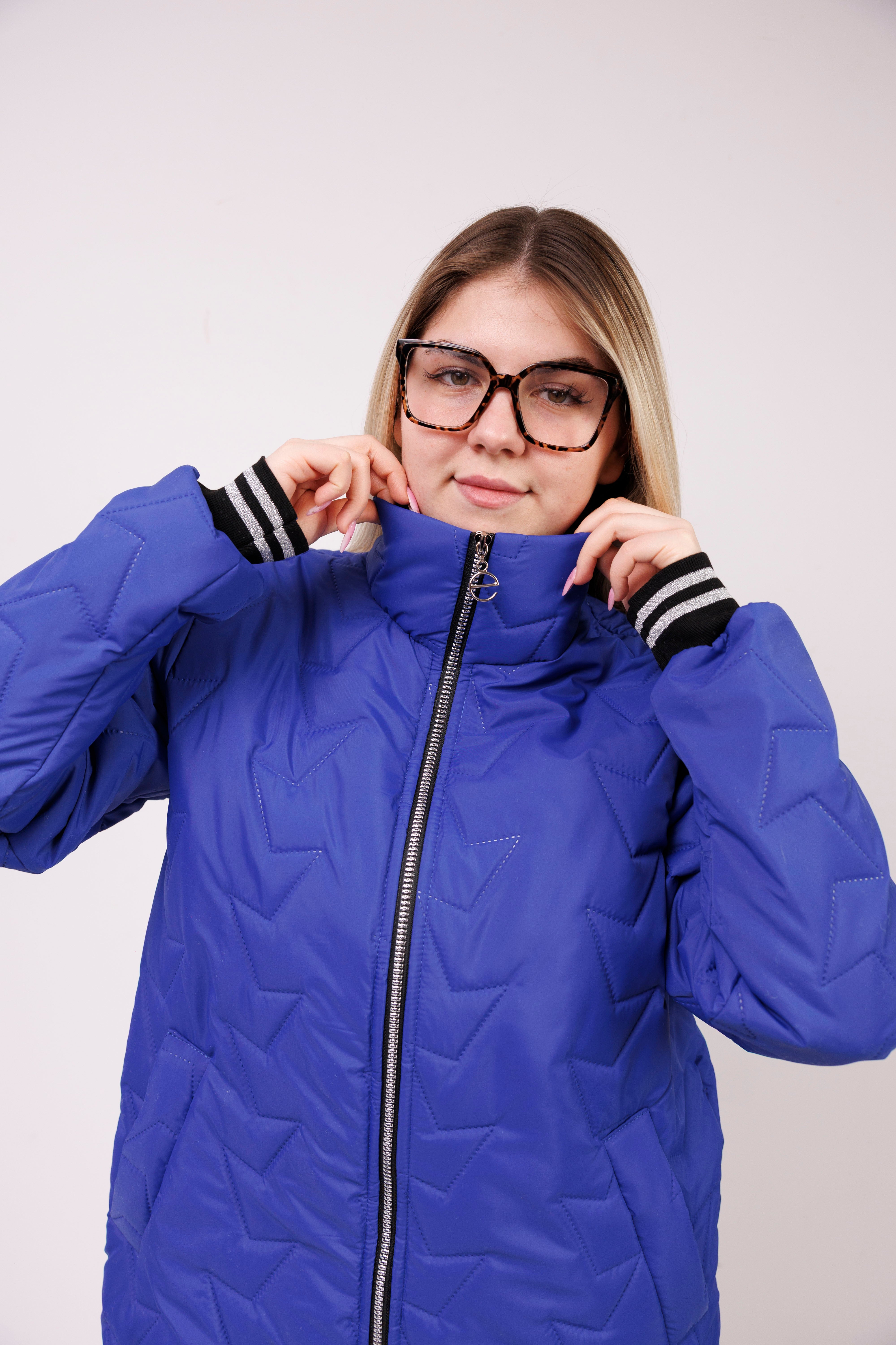 Kurtka ze ściągaczem duże rozmiary – polska produkcja, komfort i styl Chaber