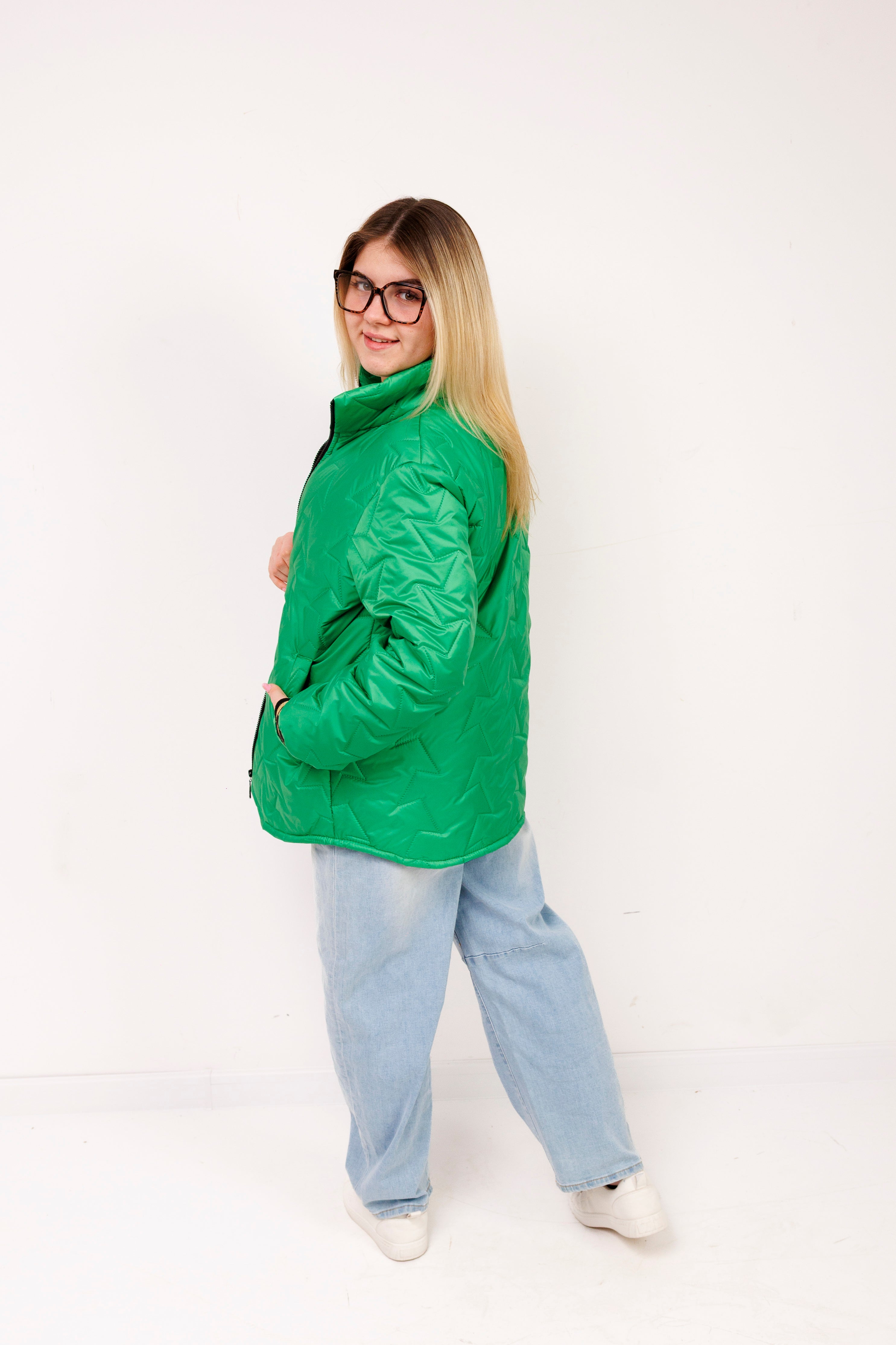 Kurtka ze ściągaczem duże rozmiary – polska produkcja, komfort i styl Zielony