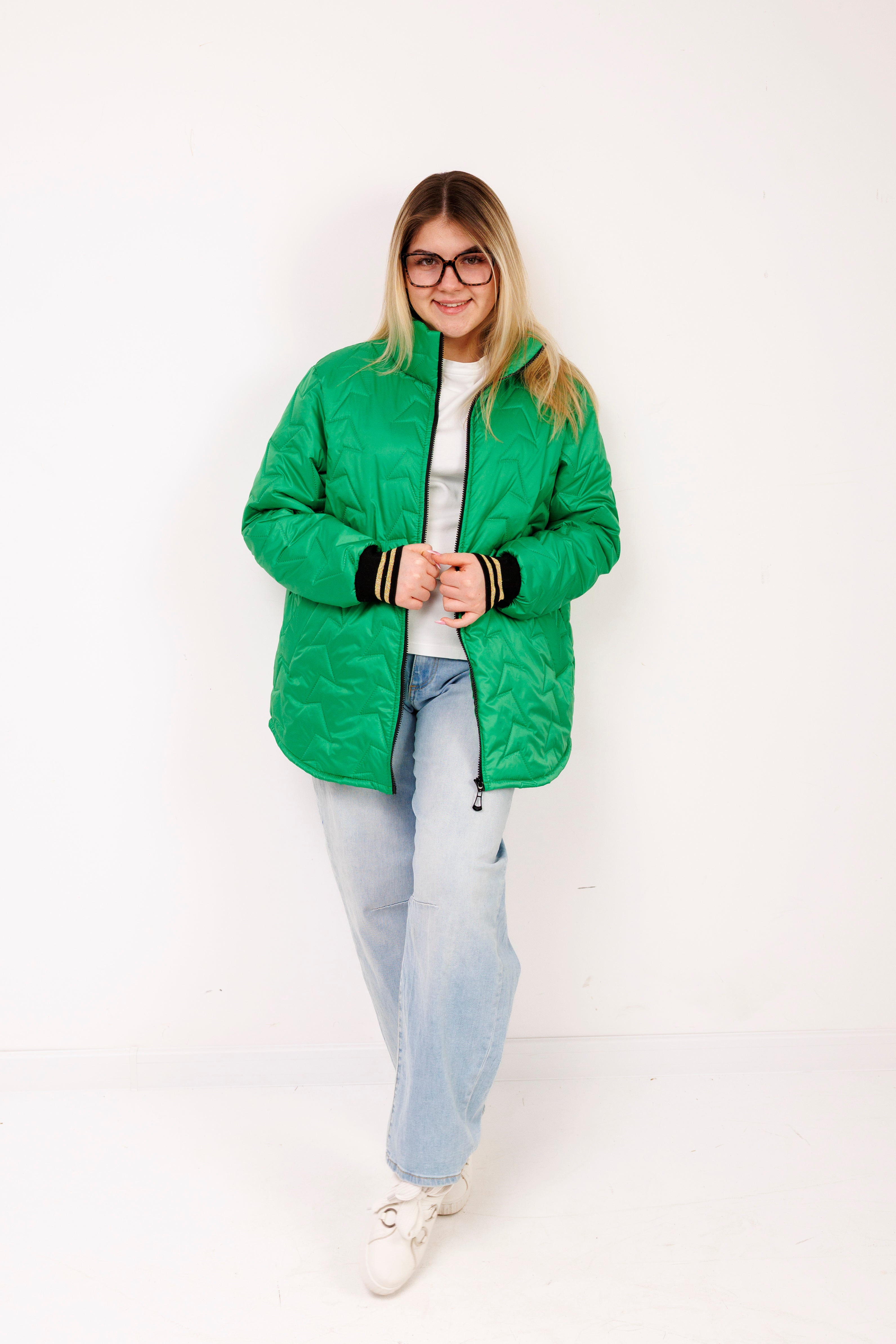 Kurtka ze ściągaczem duże rozmiary – polska produkcja, komfort i styl Zielony