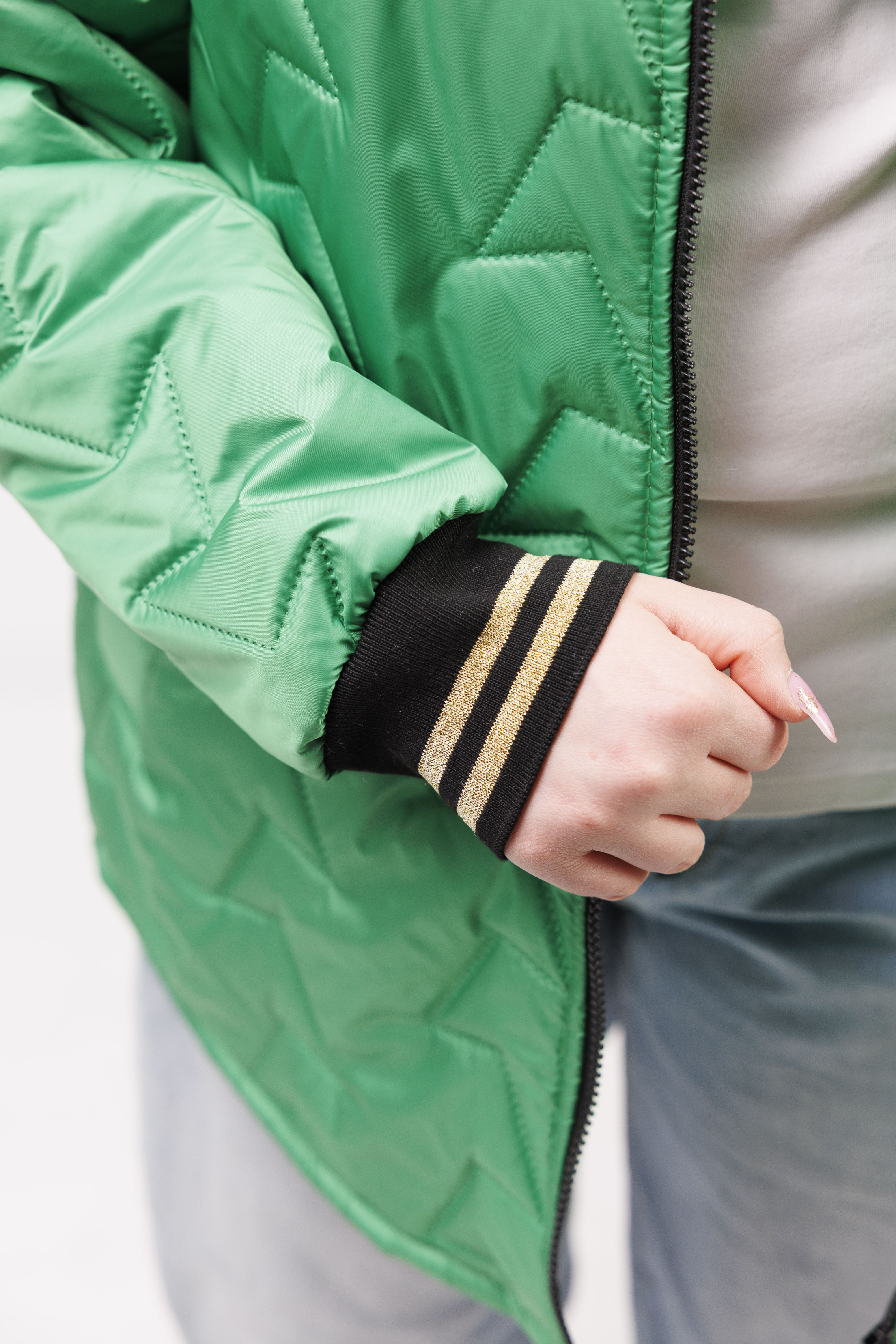 Kurtka ze ściągaczem duże rozmiary – polska produkcja, komfort i styl Zielony