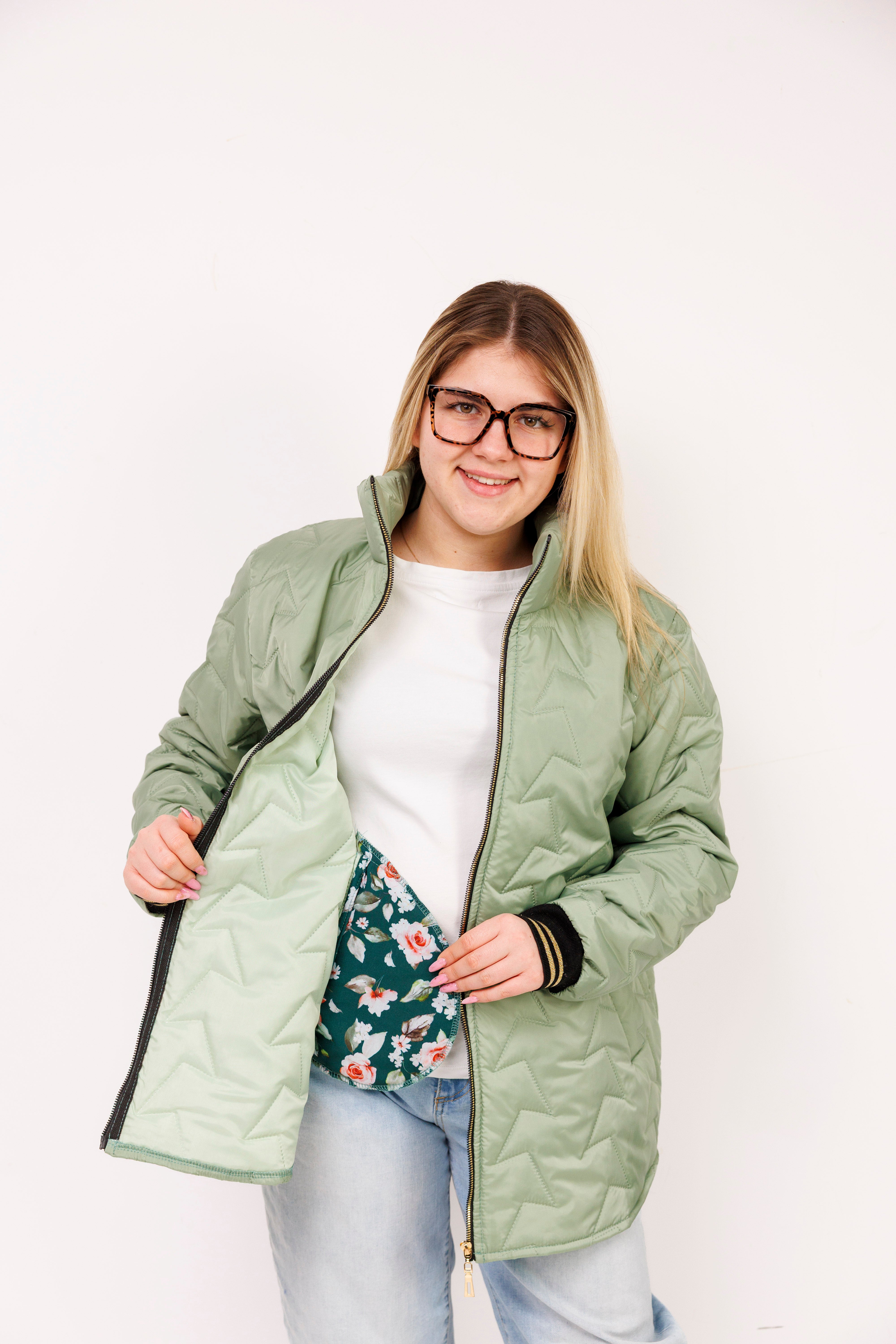 Kurtka ze ściągaczem duże rozmiary – polska produkcja, komfort i styl Szałwia