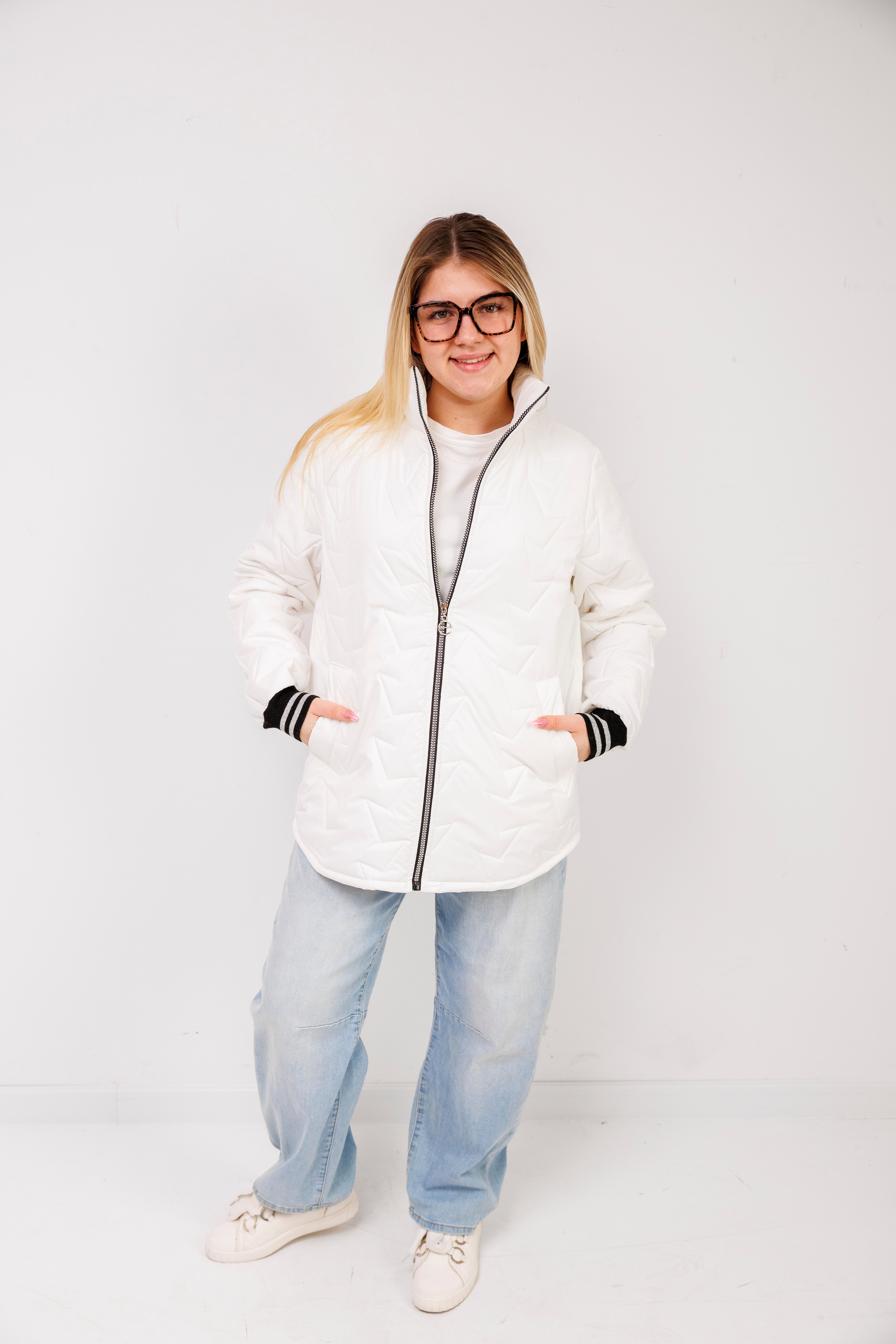 Kurtka ze ściągaczem duże rozmiary – polska produkcja, komfort i styl Krem