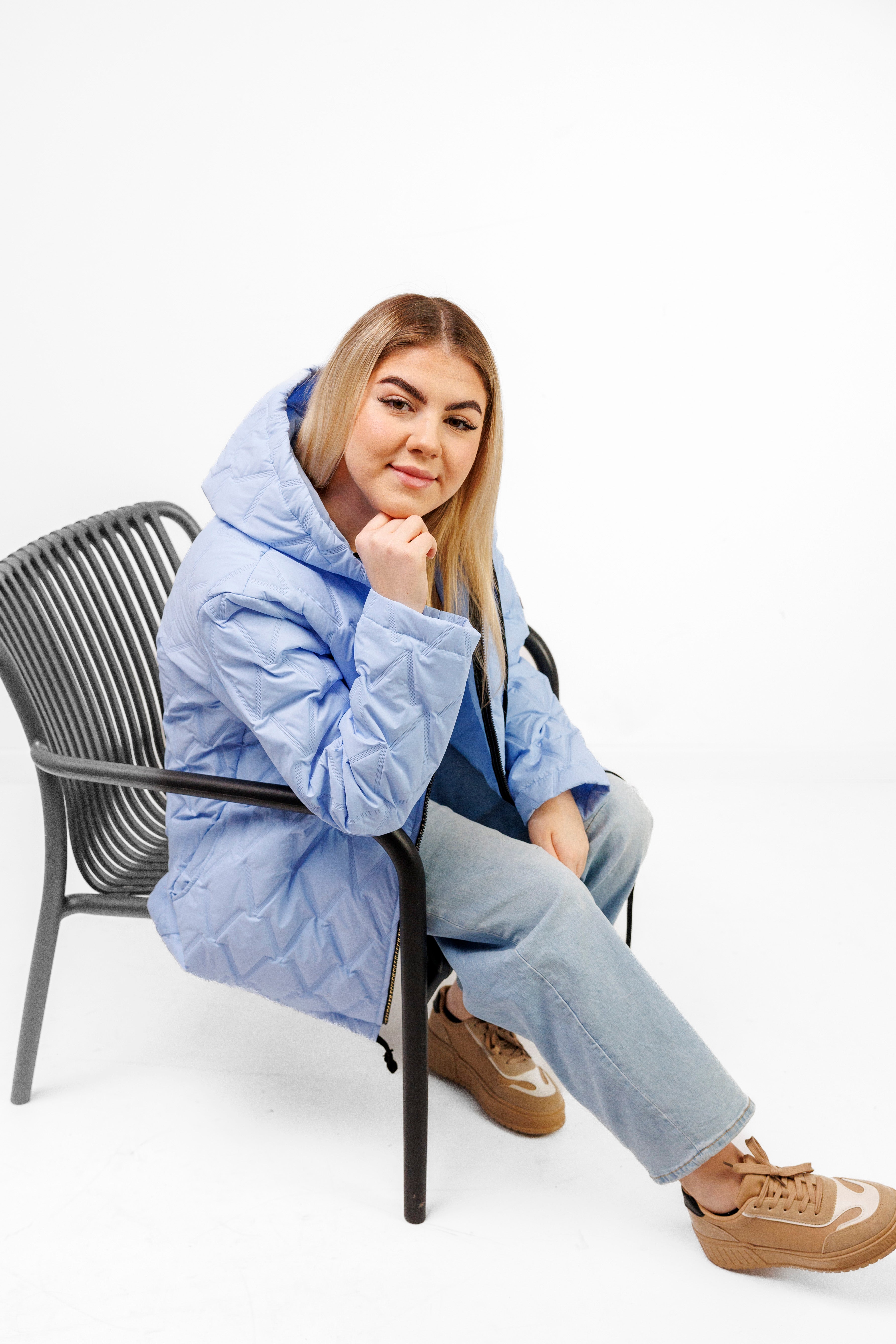 Kurtka Damska Regulowana Sznurkami Polska Produkcja Duże Rozmiary Niebieski