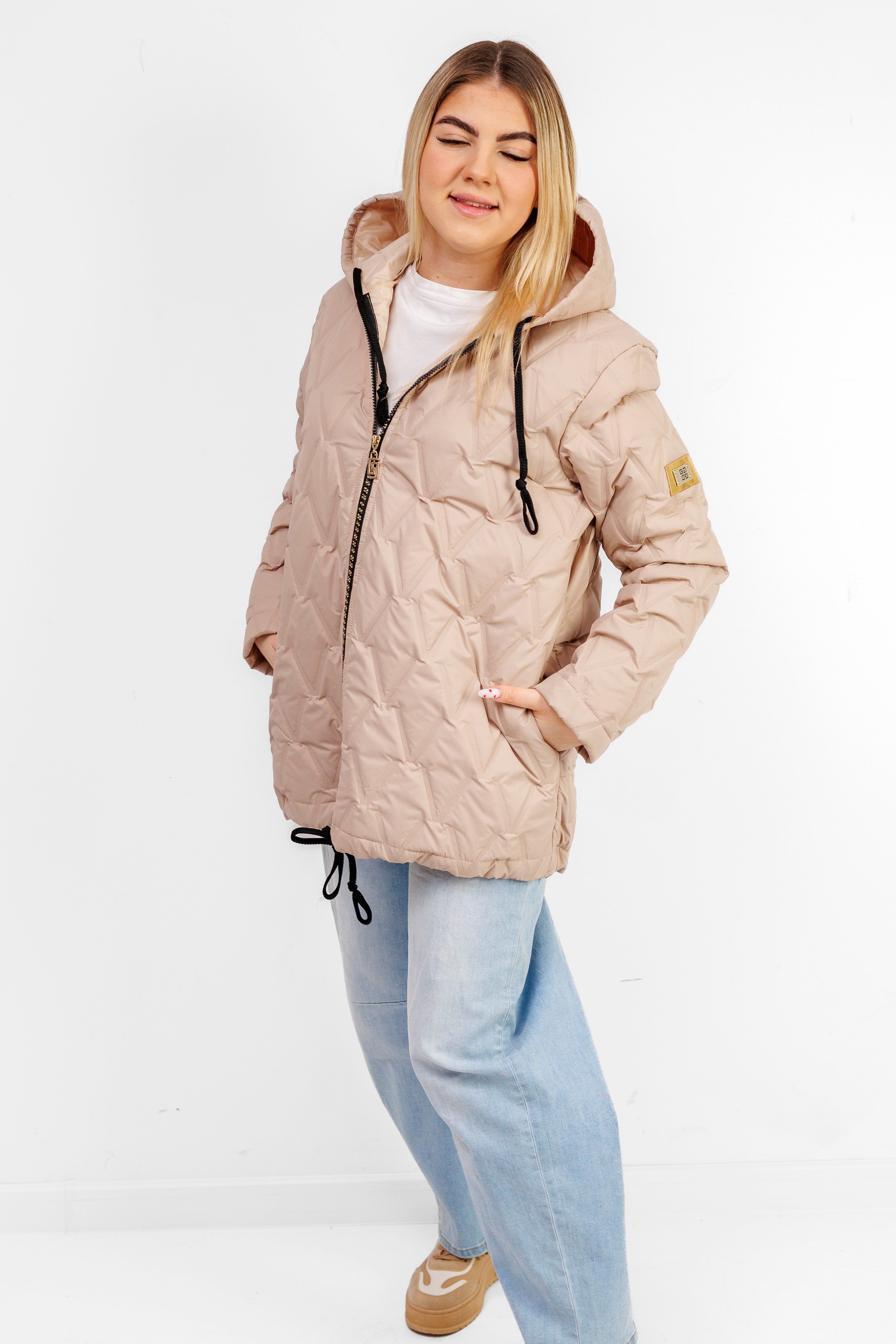Kurtka Damska Regulowana Sznurkami Polska Produkcja Duże Rozmiary Beż