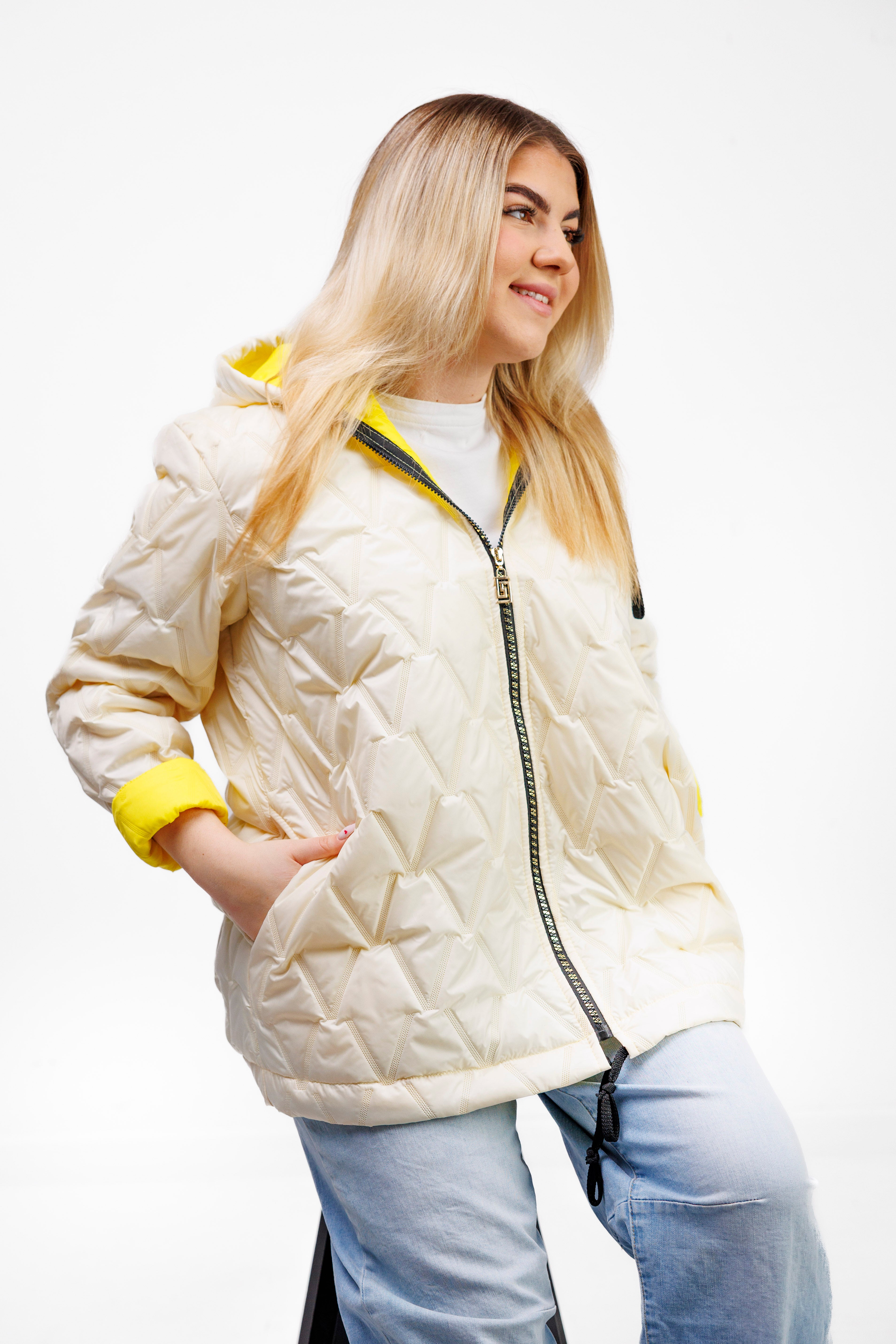 Kurtka Damska Regulowana Sznurkami Polska Produkcja Duże Rozmiary Żółty