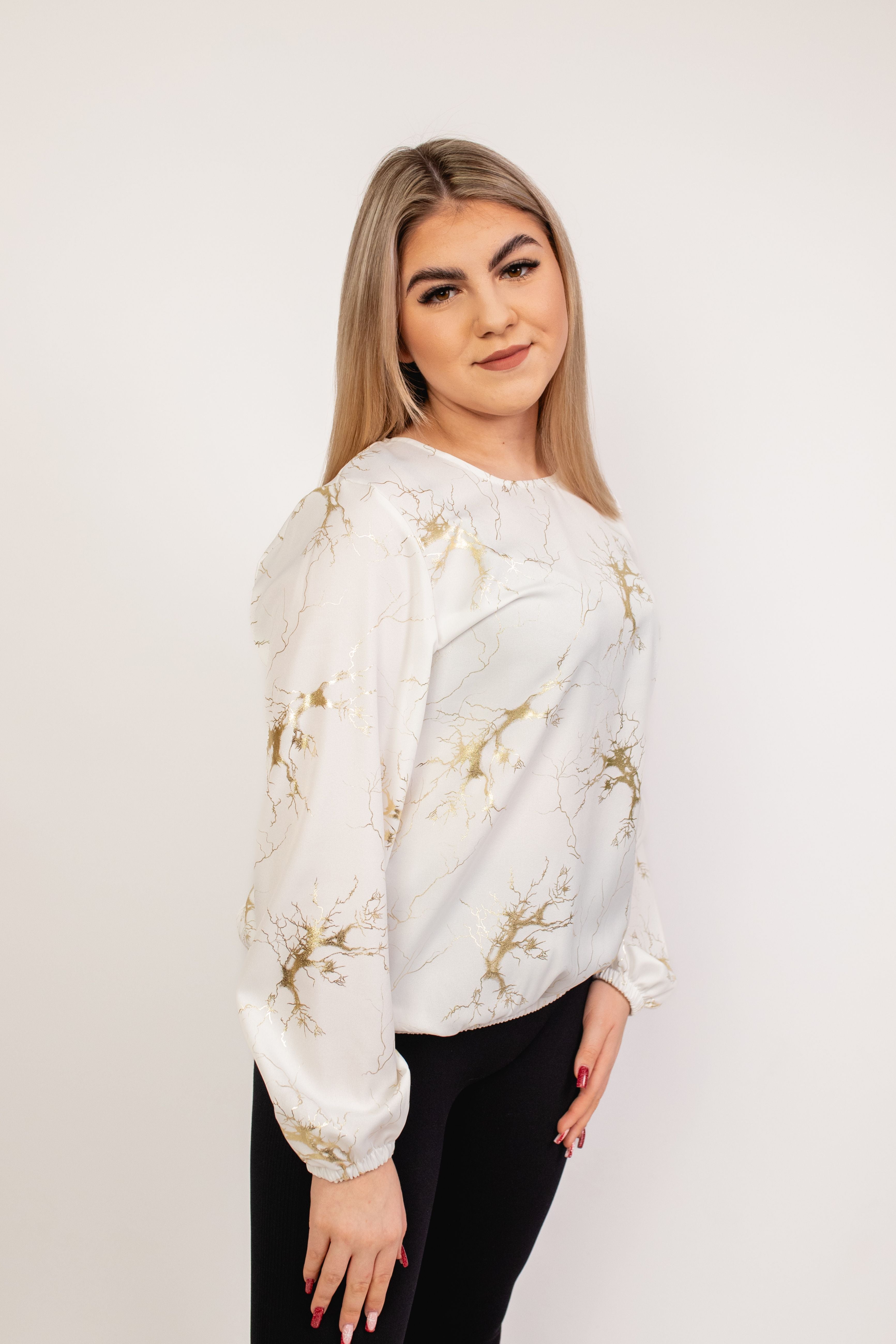 Elegancka wygodna bluzka z długim rękawem Krem