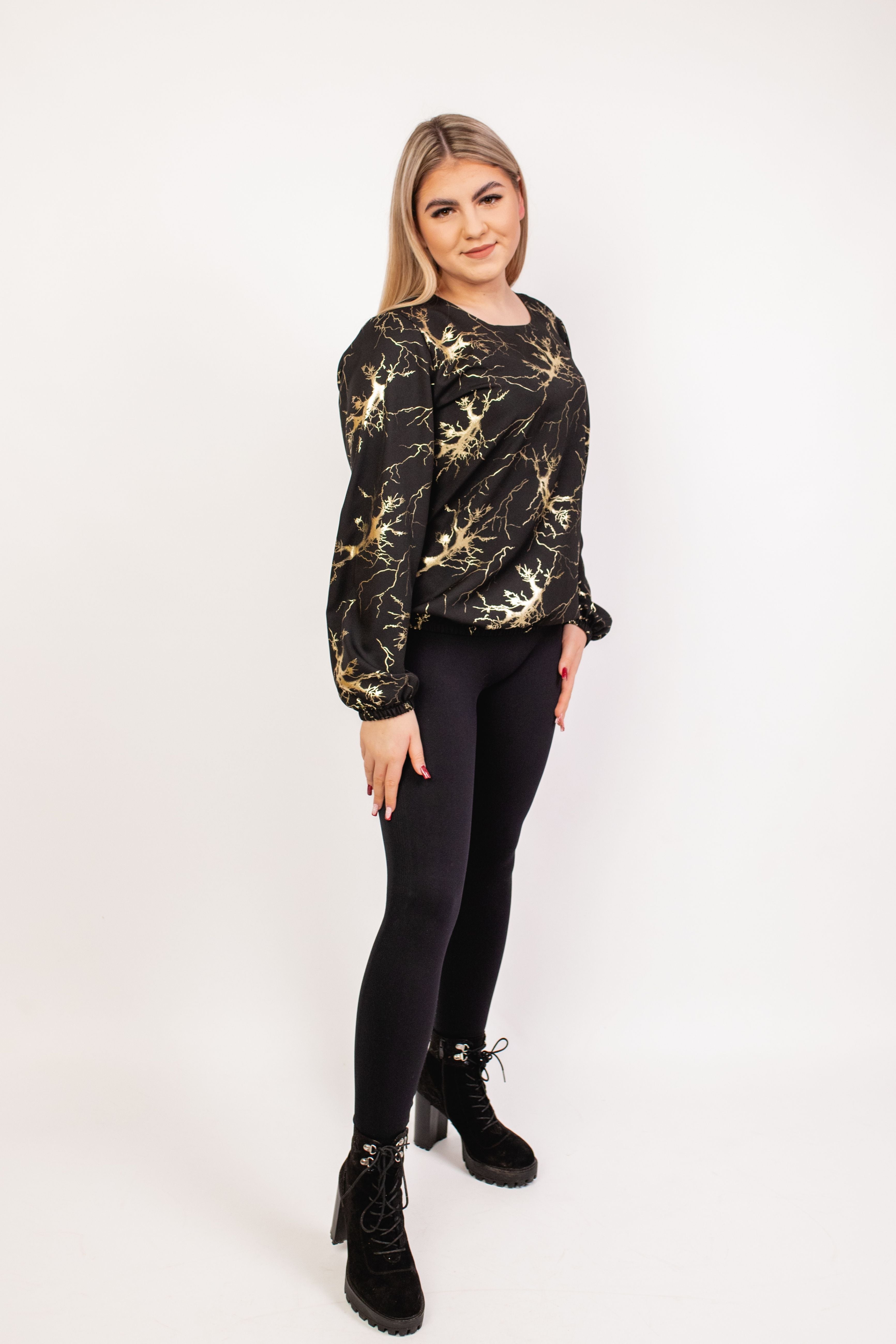 Elegancka wygodna bluzka z długim rękawem Czarny