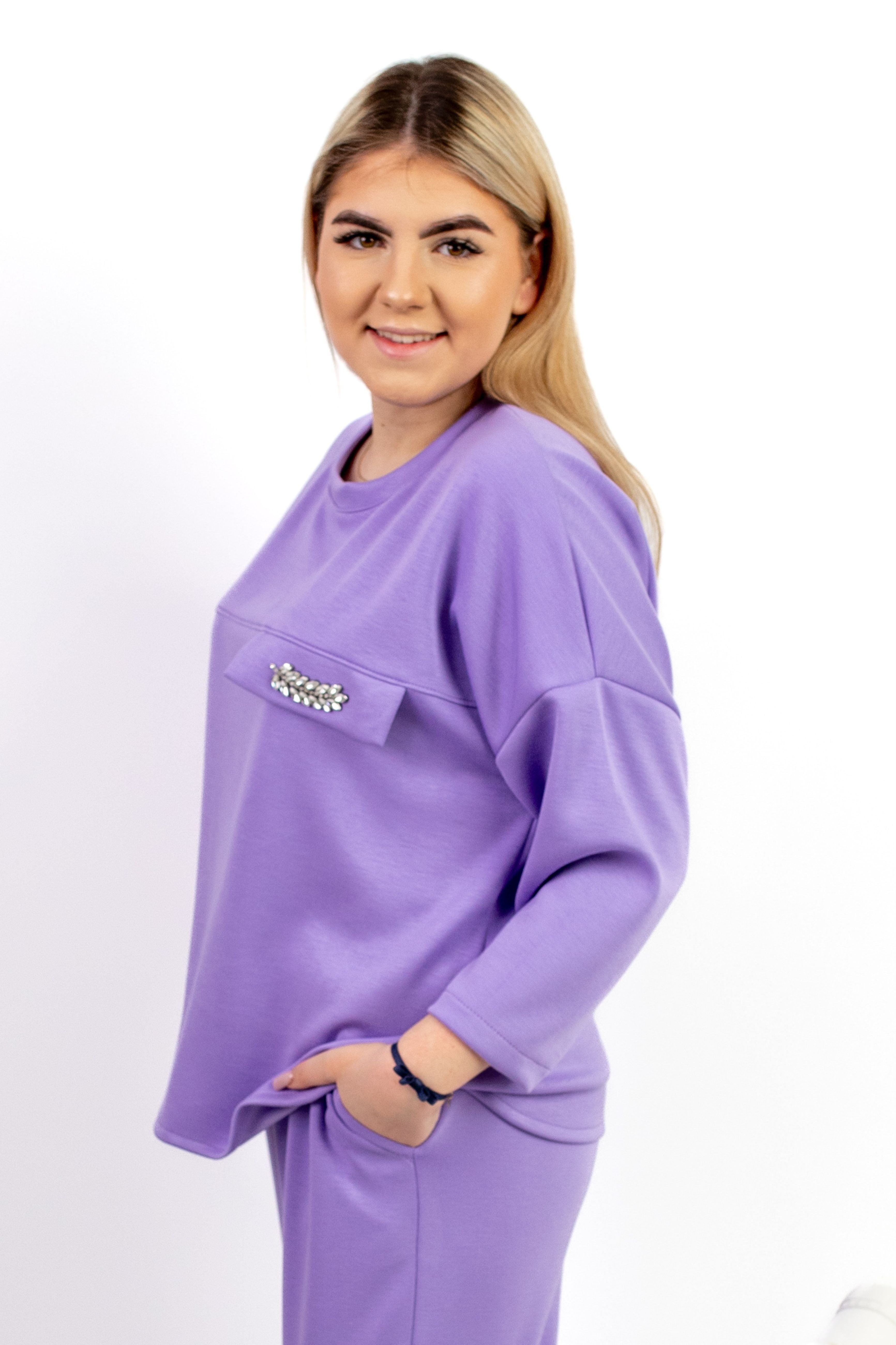 Kobieca bluza z ozdobnym detalem Fiolet