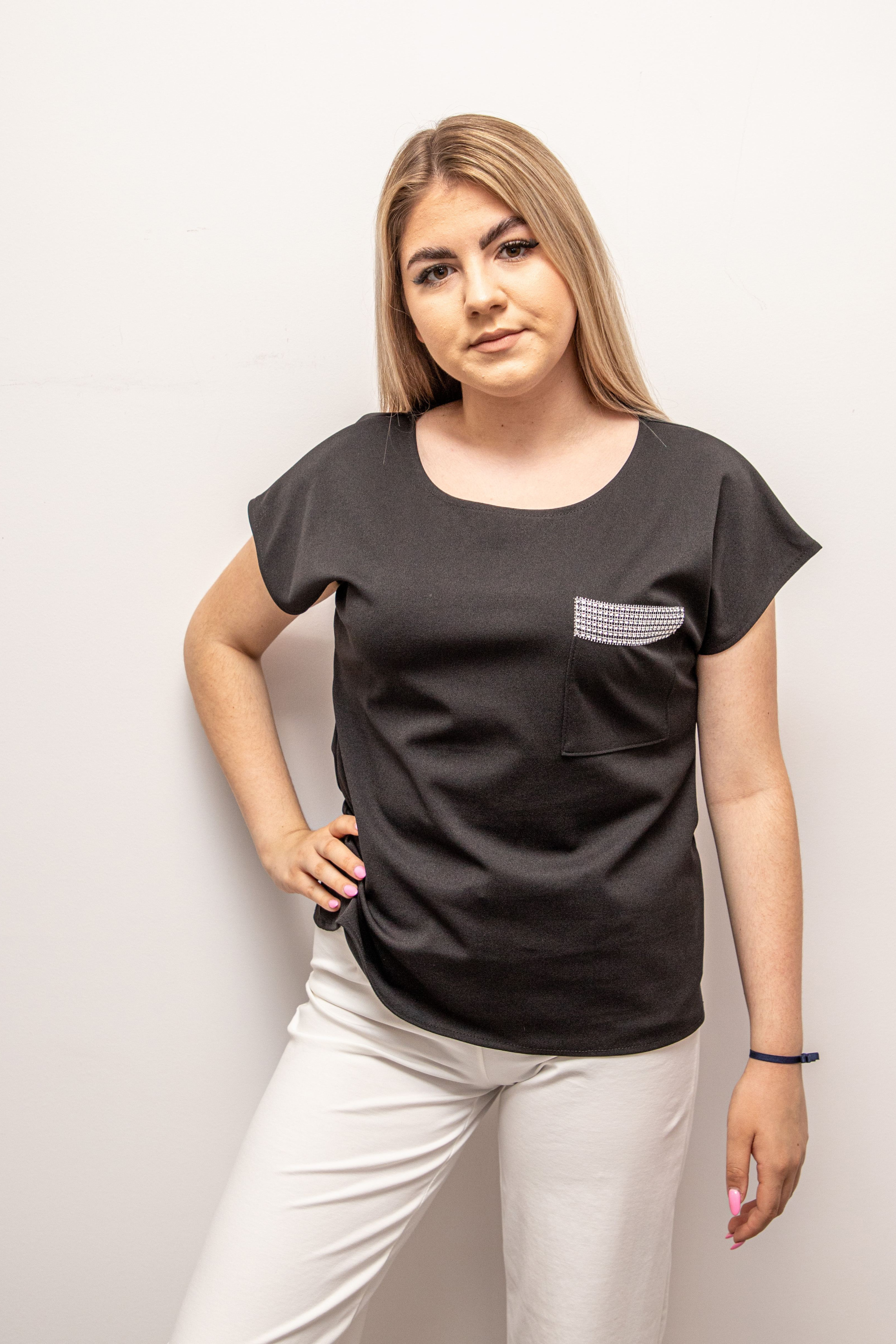 Stylowa luźna bluzka damska Czarny