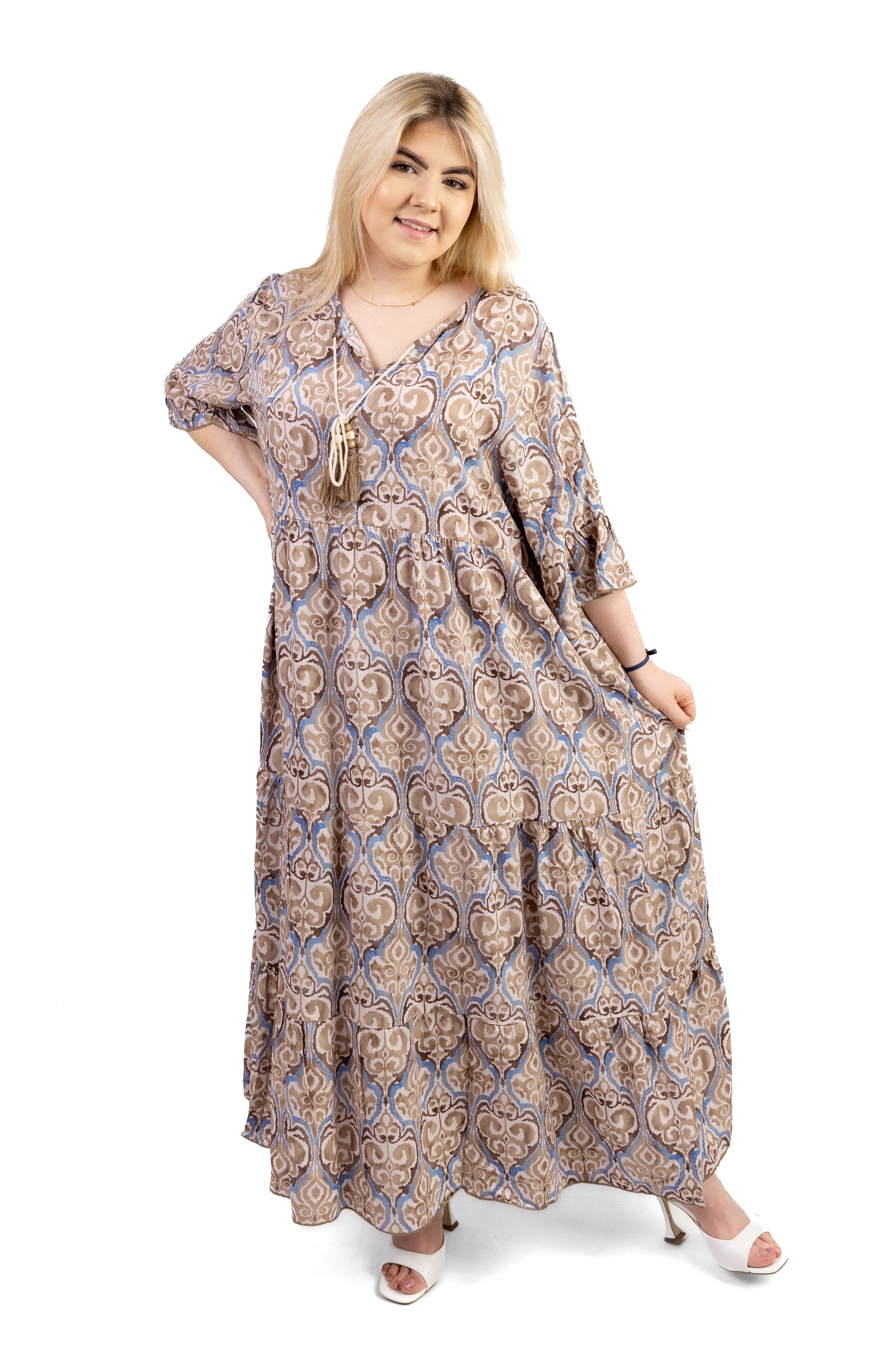 Włoska sukienka boho z falbanami i rękawem z falbanką Wzór 1