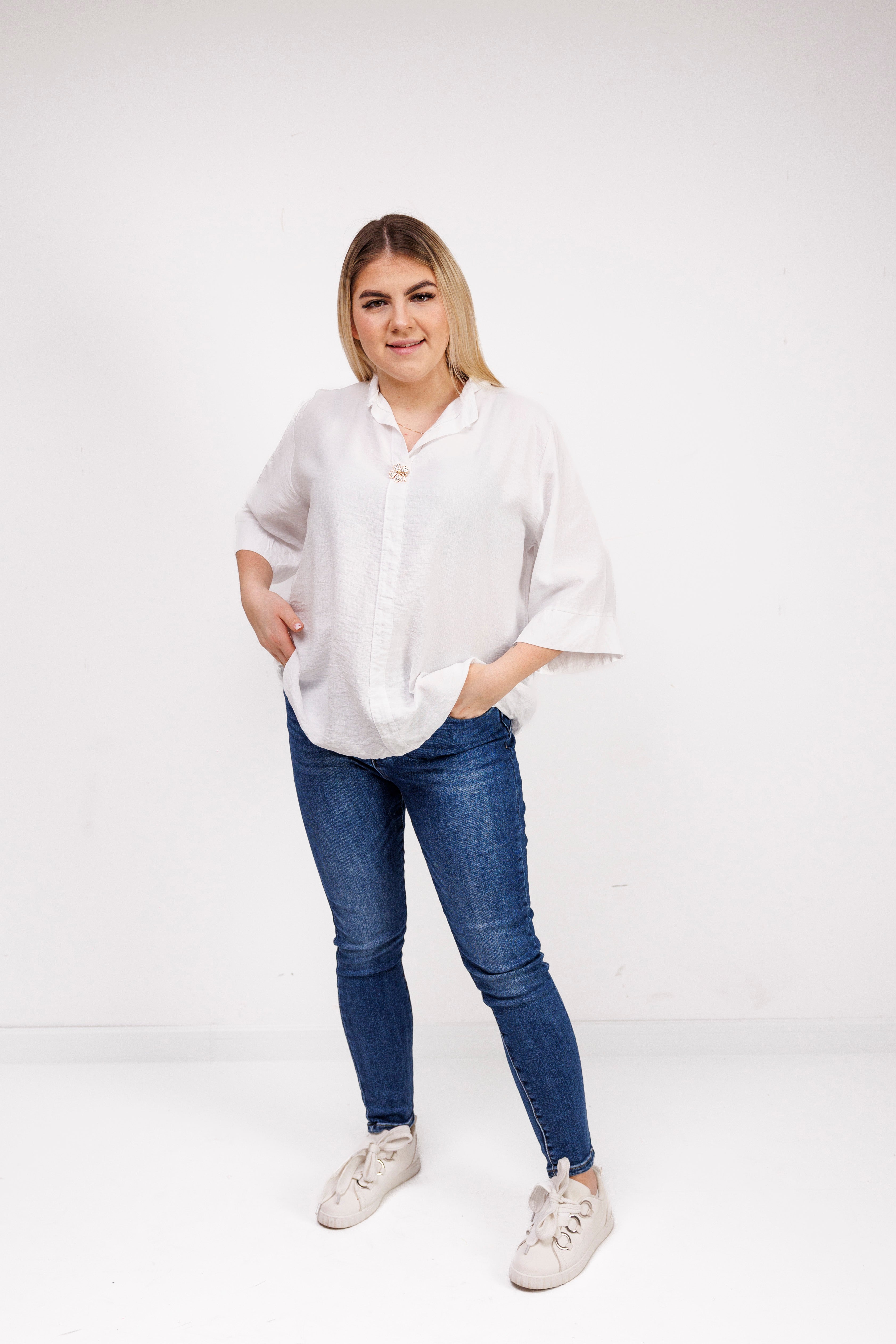 Wiskozowa bluzka z luźnym rękawem i dekoltem V Biały