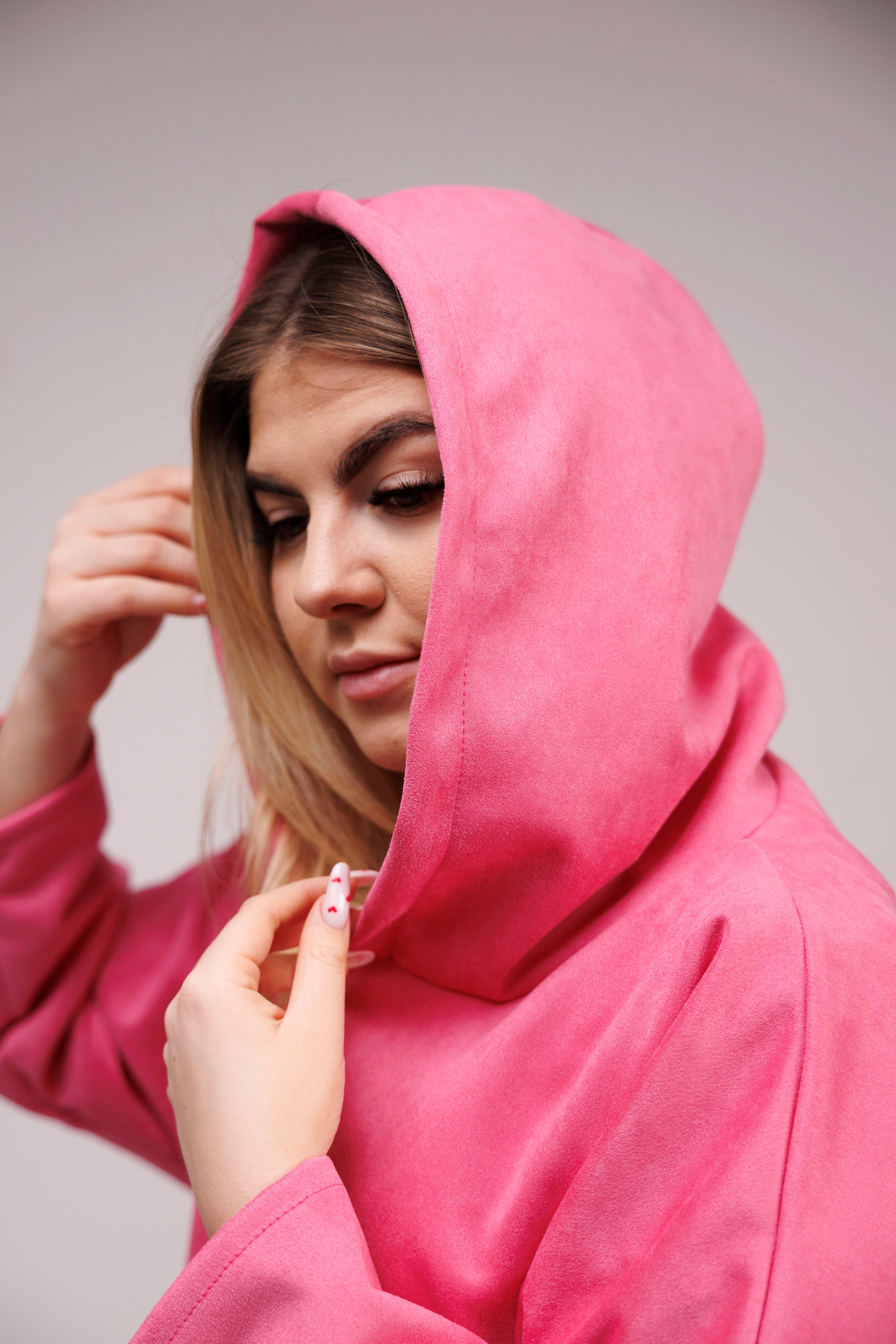 Katanka oversize z kapturem Fuksja