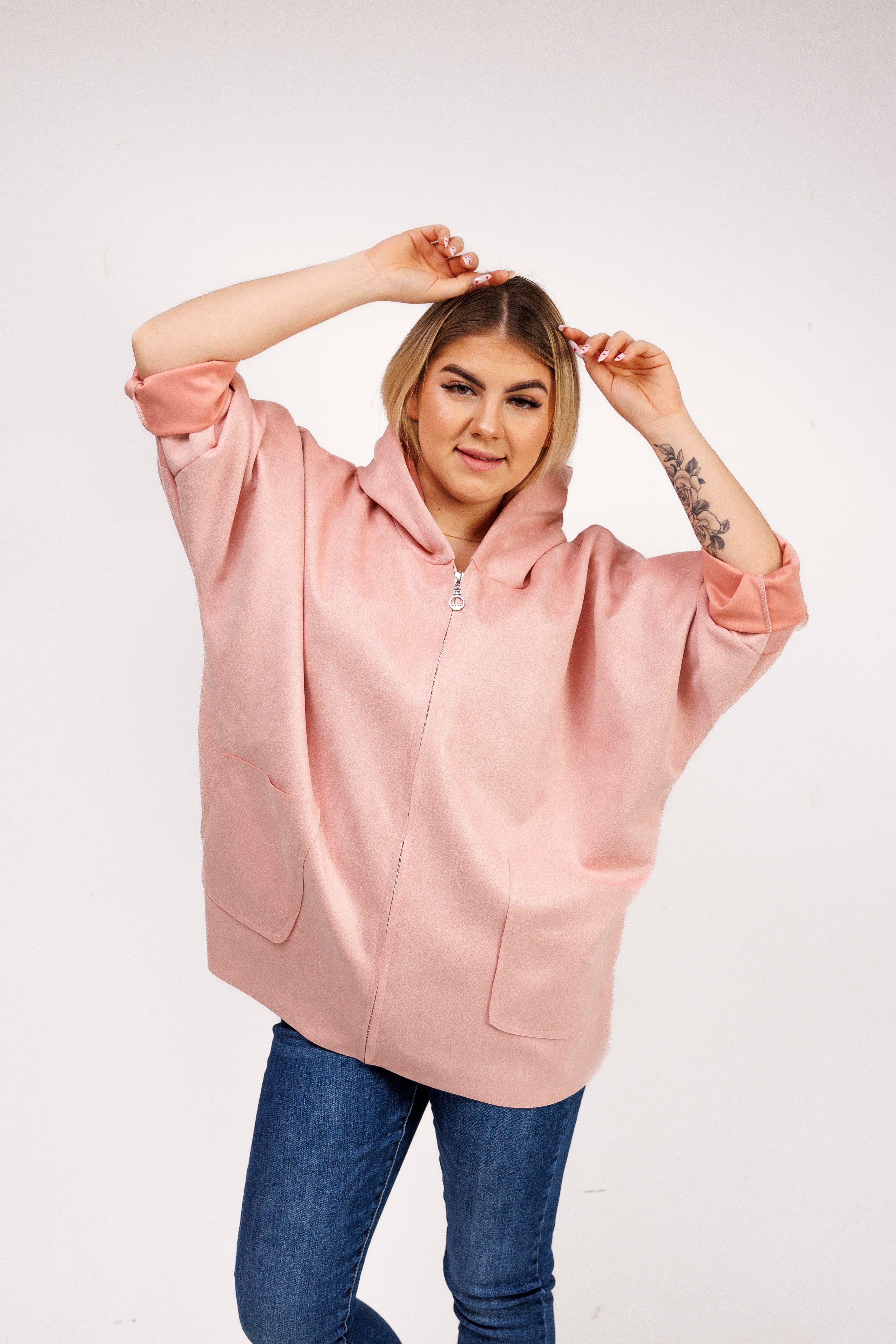 Katanka oversize z kapturem Pudrowy Róż