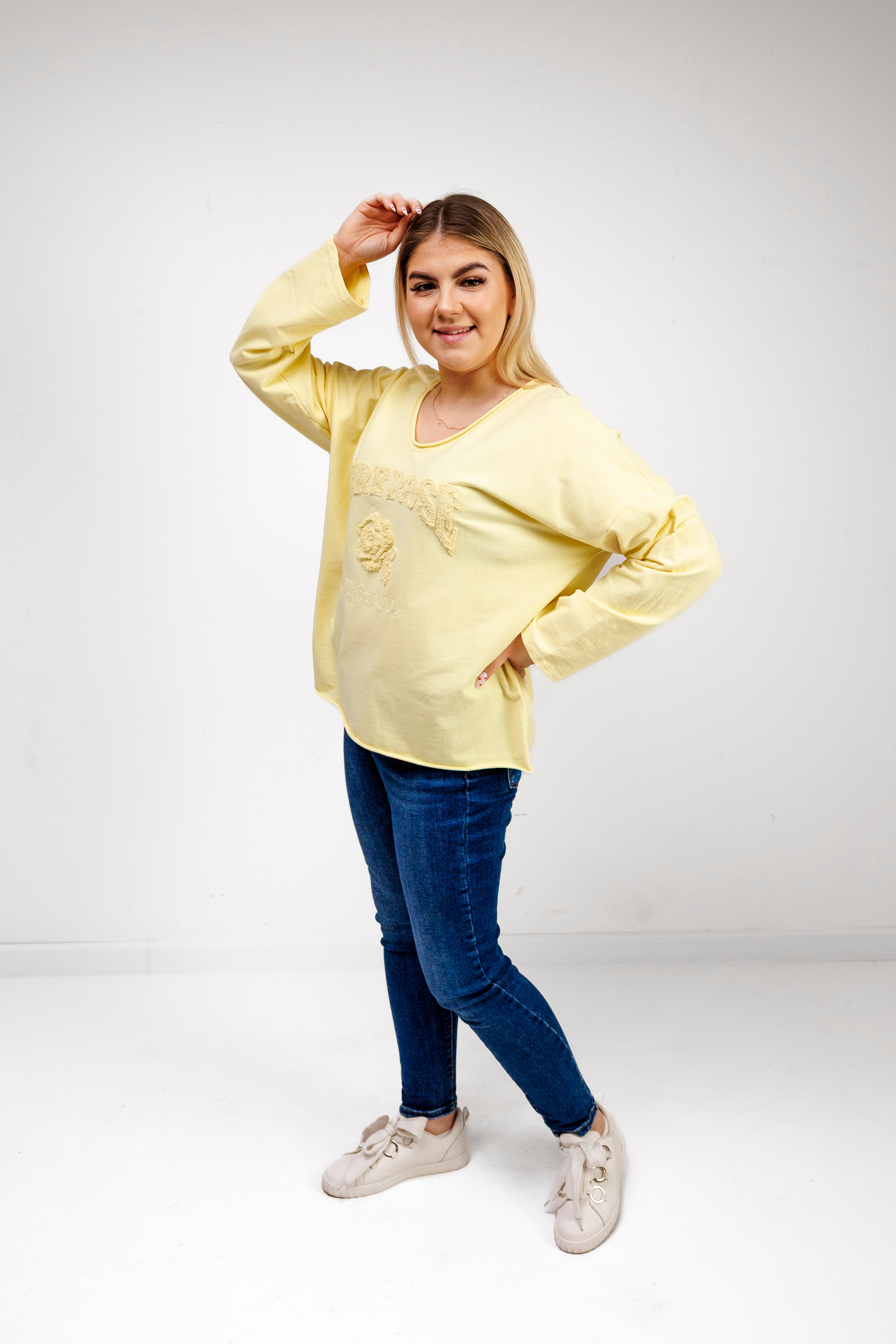 Bluzka z 100% bawełny z ozdobnym haftem Żółty