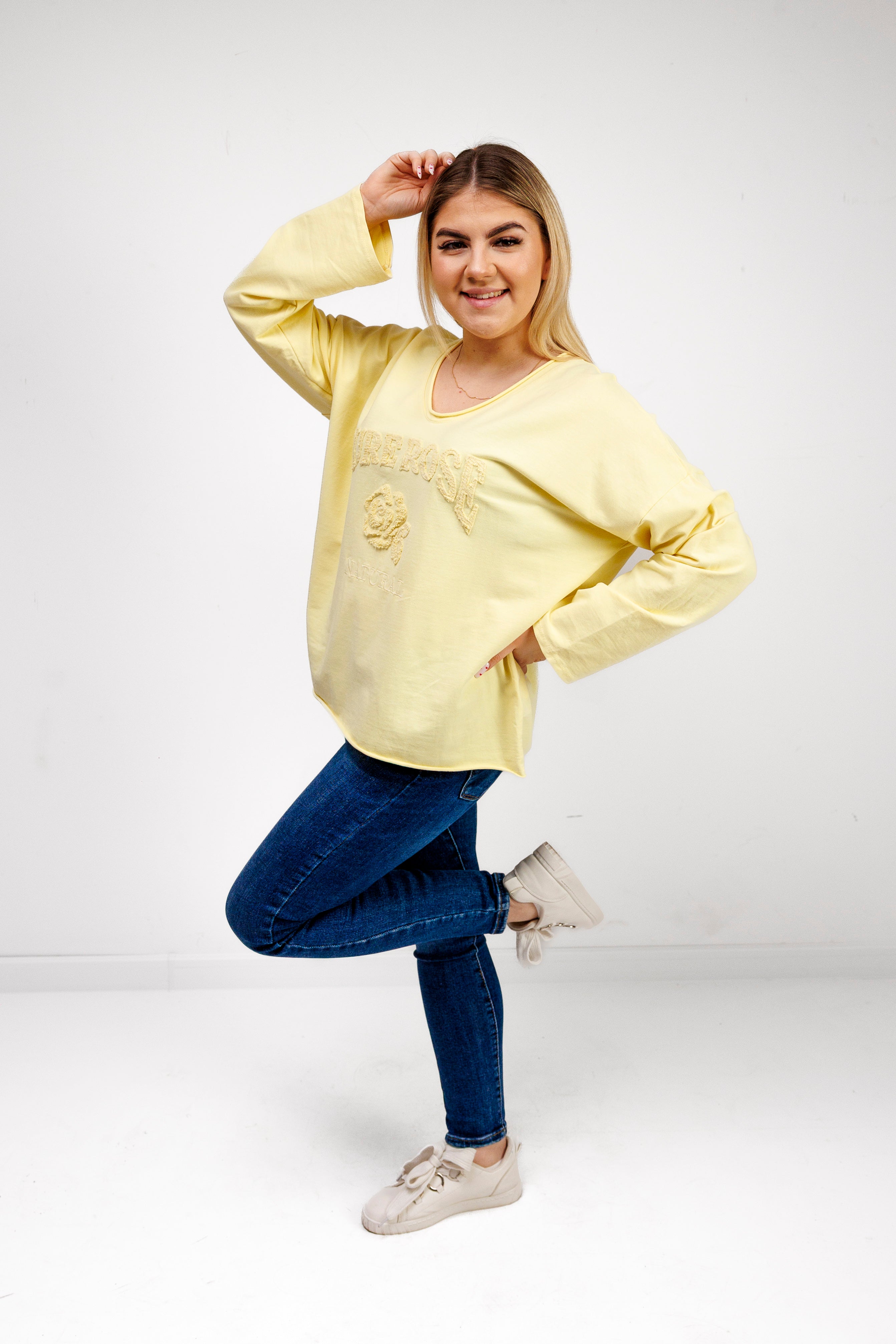 Bluzka z 100% bawełny z ozdobnym haftem Żółty