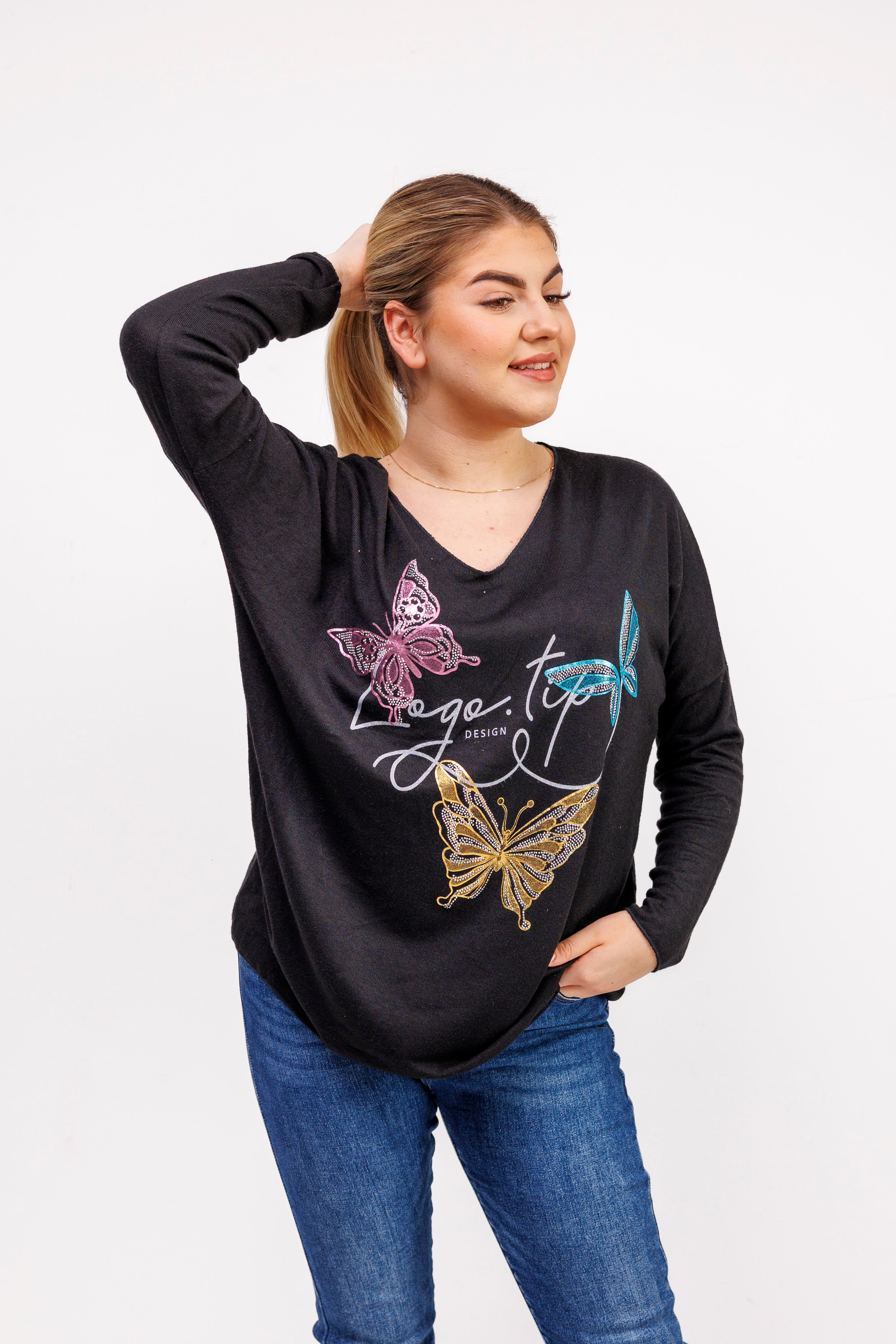 Sweterek z dekoltem V i ozdobnymi motylami Czarny