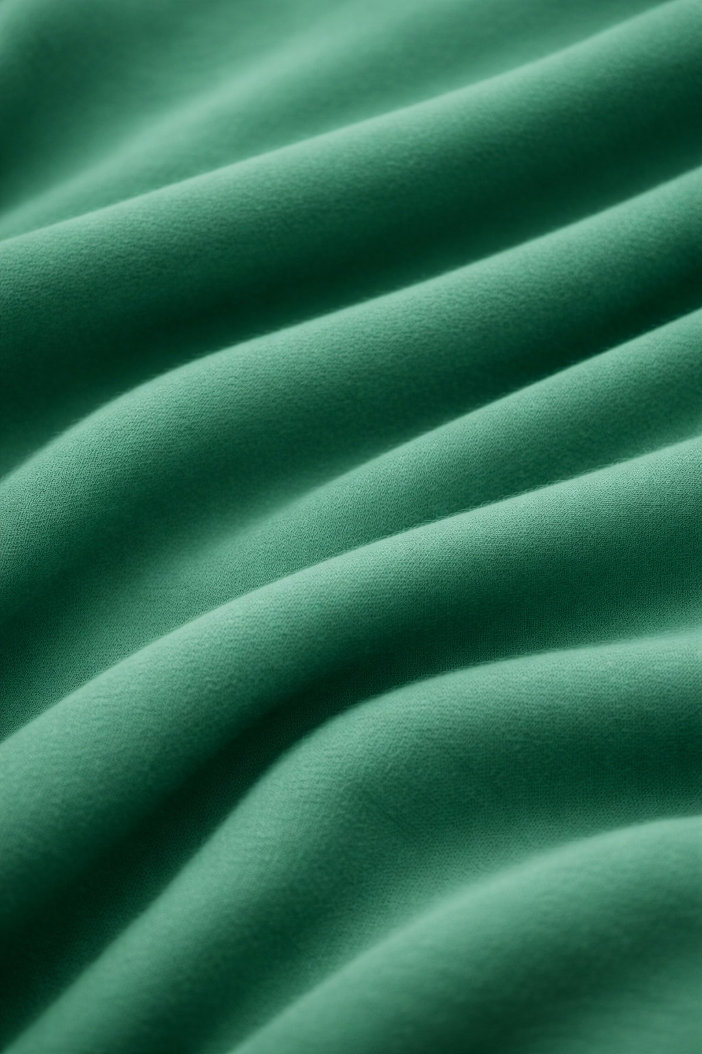 Elegancko-sportowy kobiecy dres Zielony