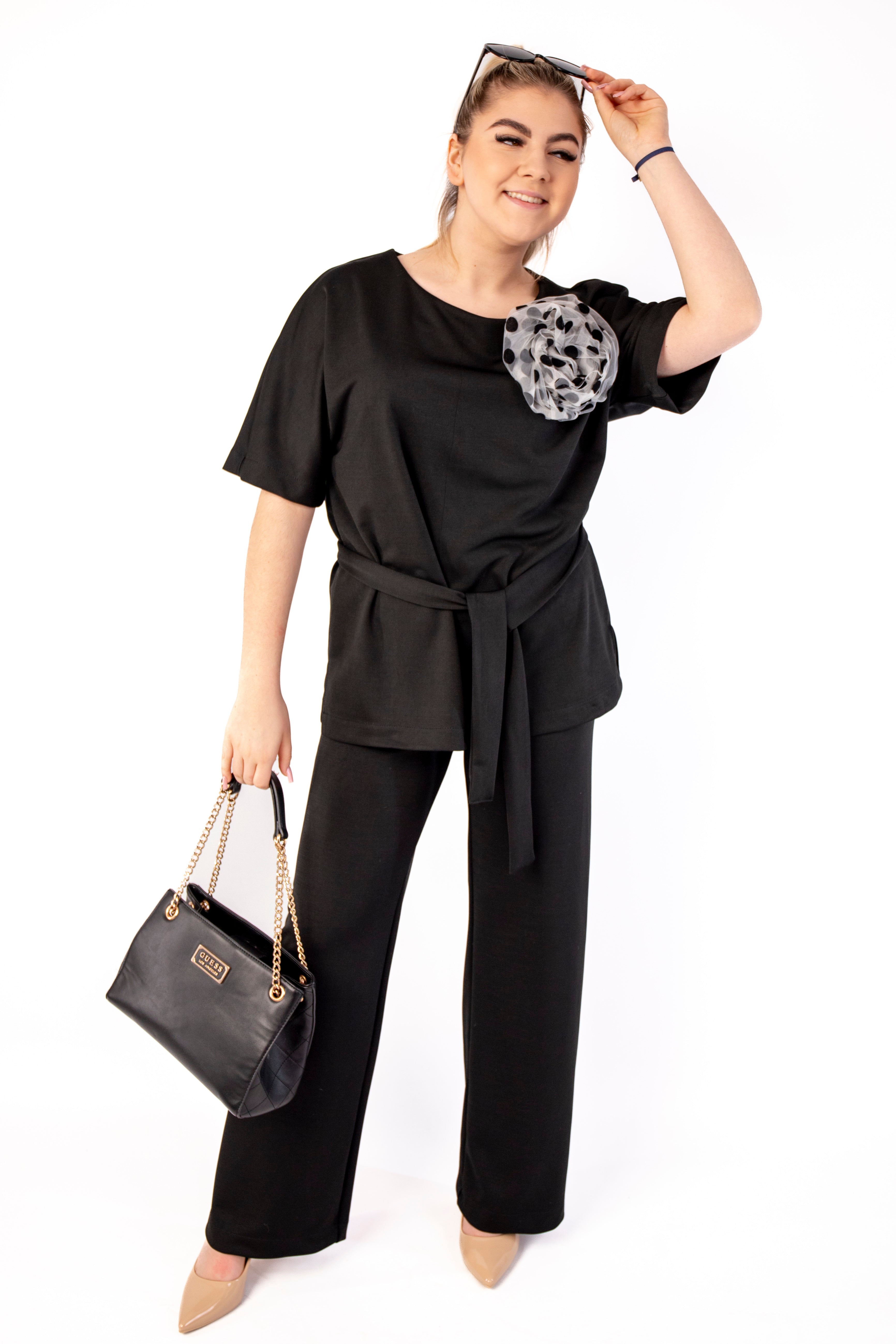 Eleganckie komplet damski z różą Czarny