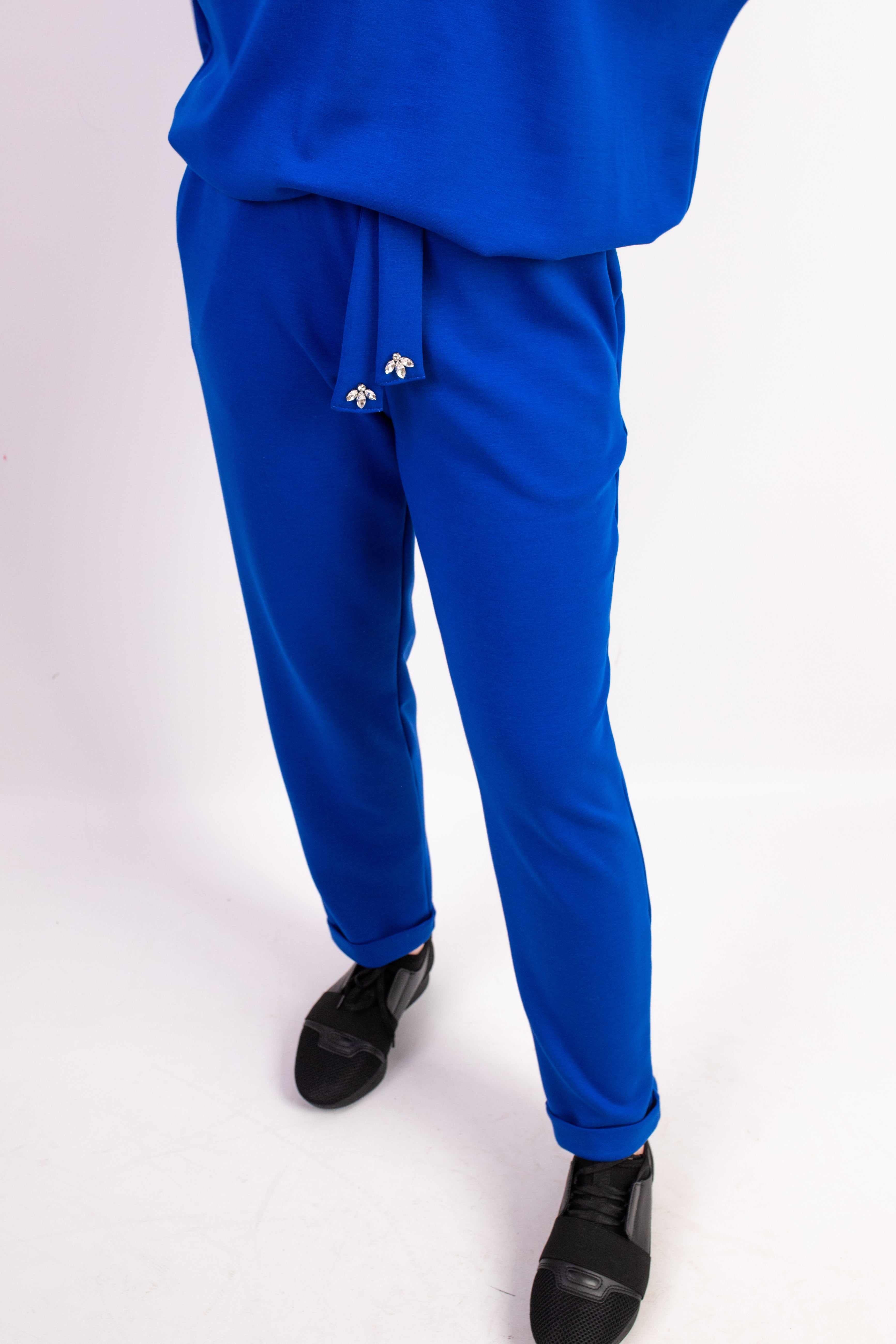 Stylowe damskie spodnie masełko Chaber