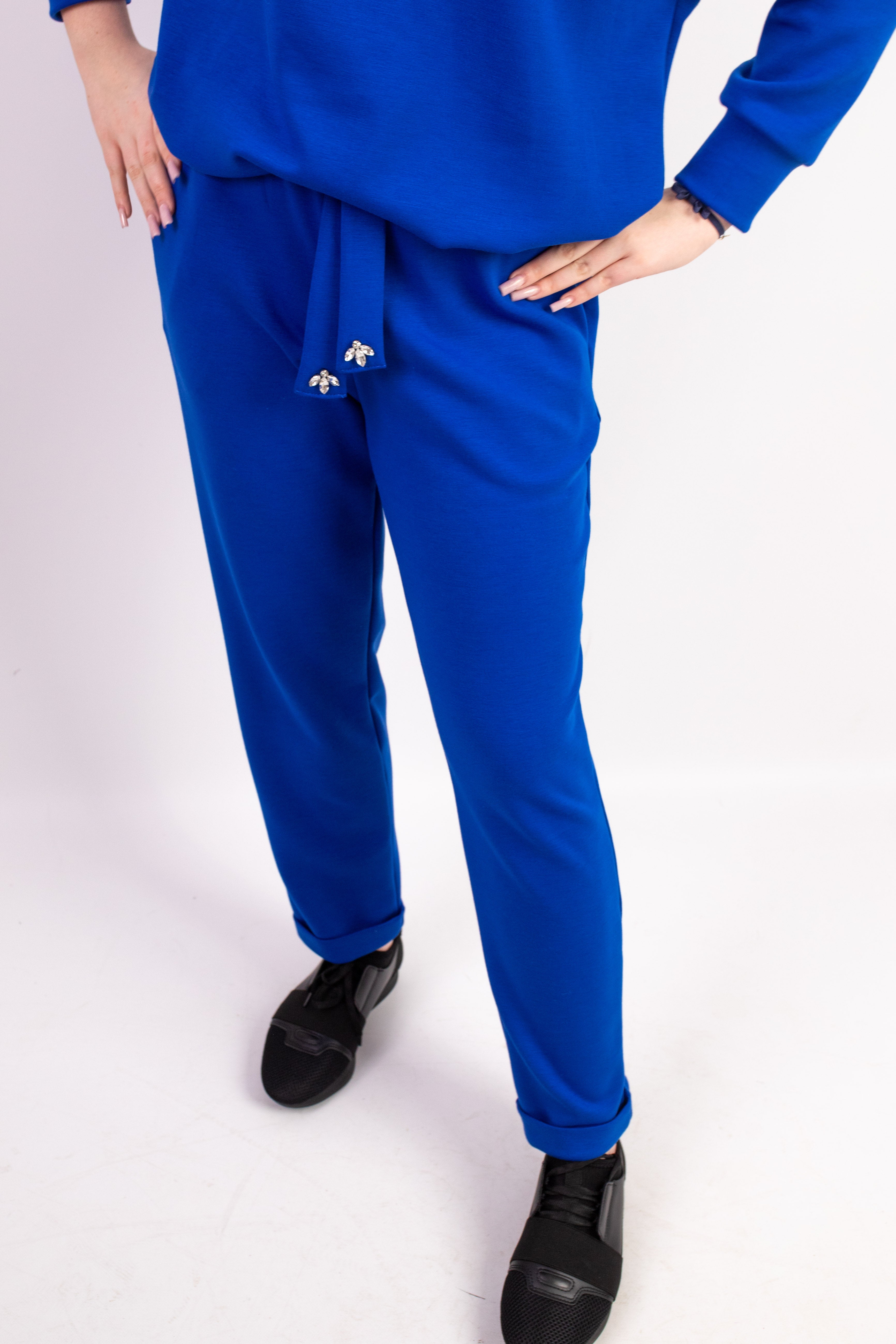 Stylowe damskie spodnie masełko Chaber