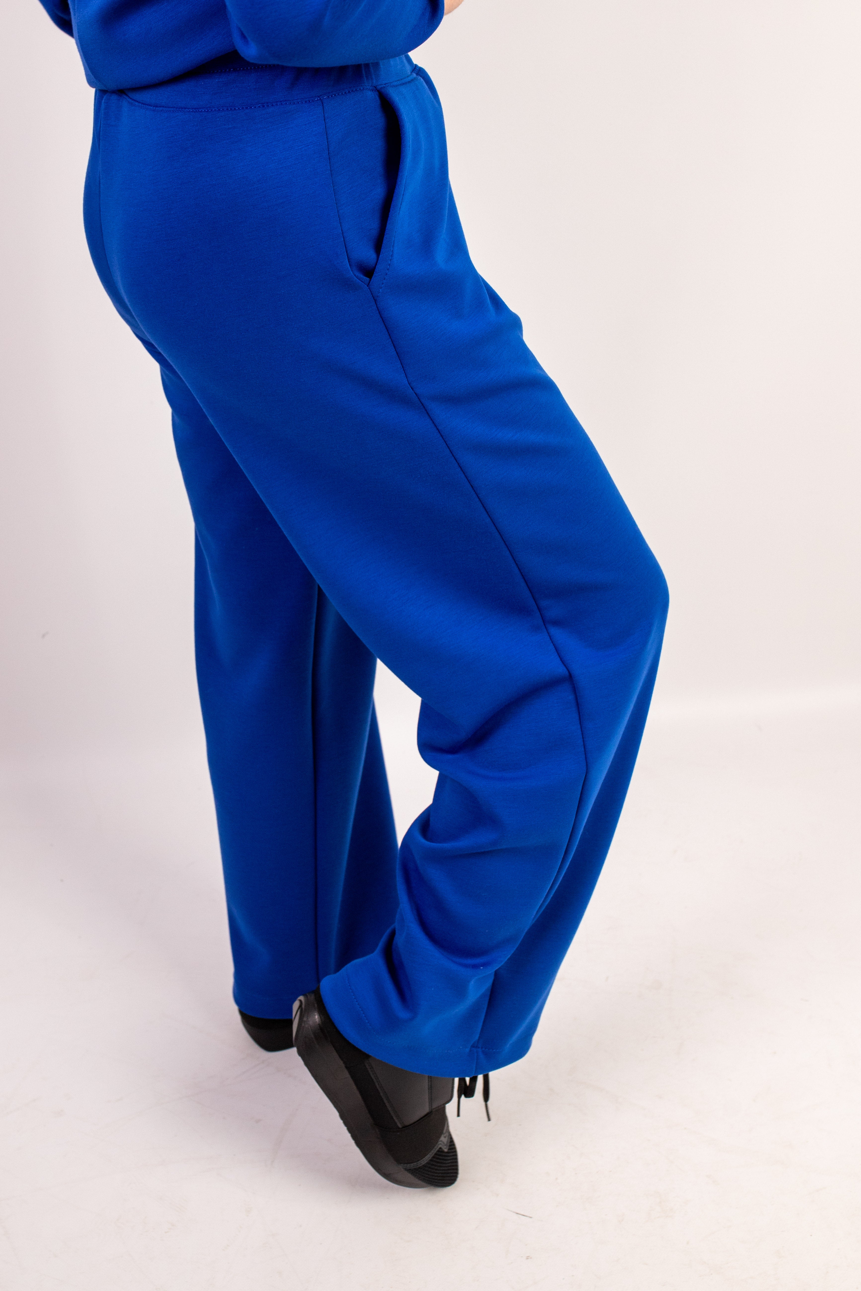 Eleganckie spodnie kobiece masełko Chaber