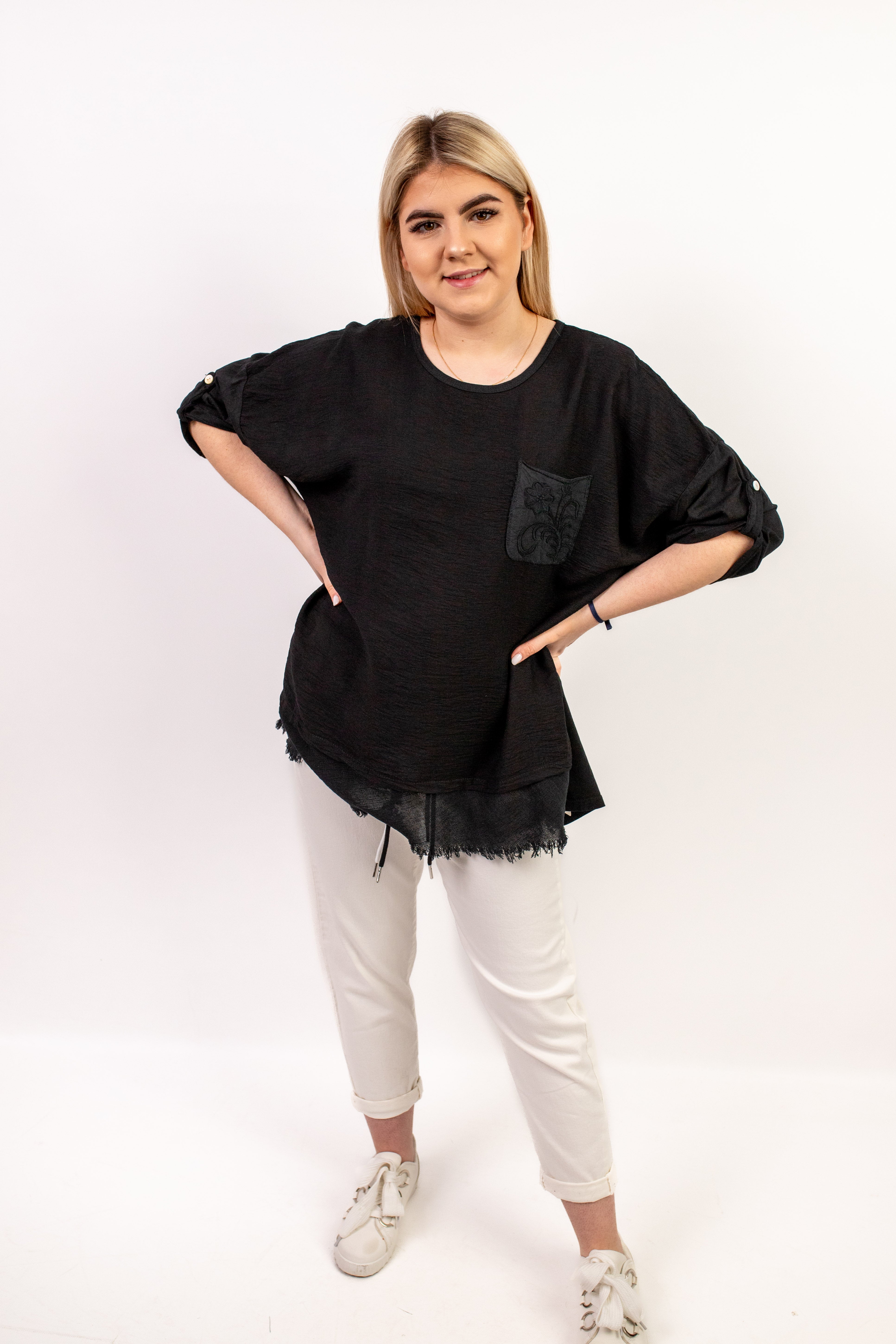 Włoska bluzka oversize z modalu i wiskozy – komfort i styl na co dzień Czarny