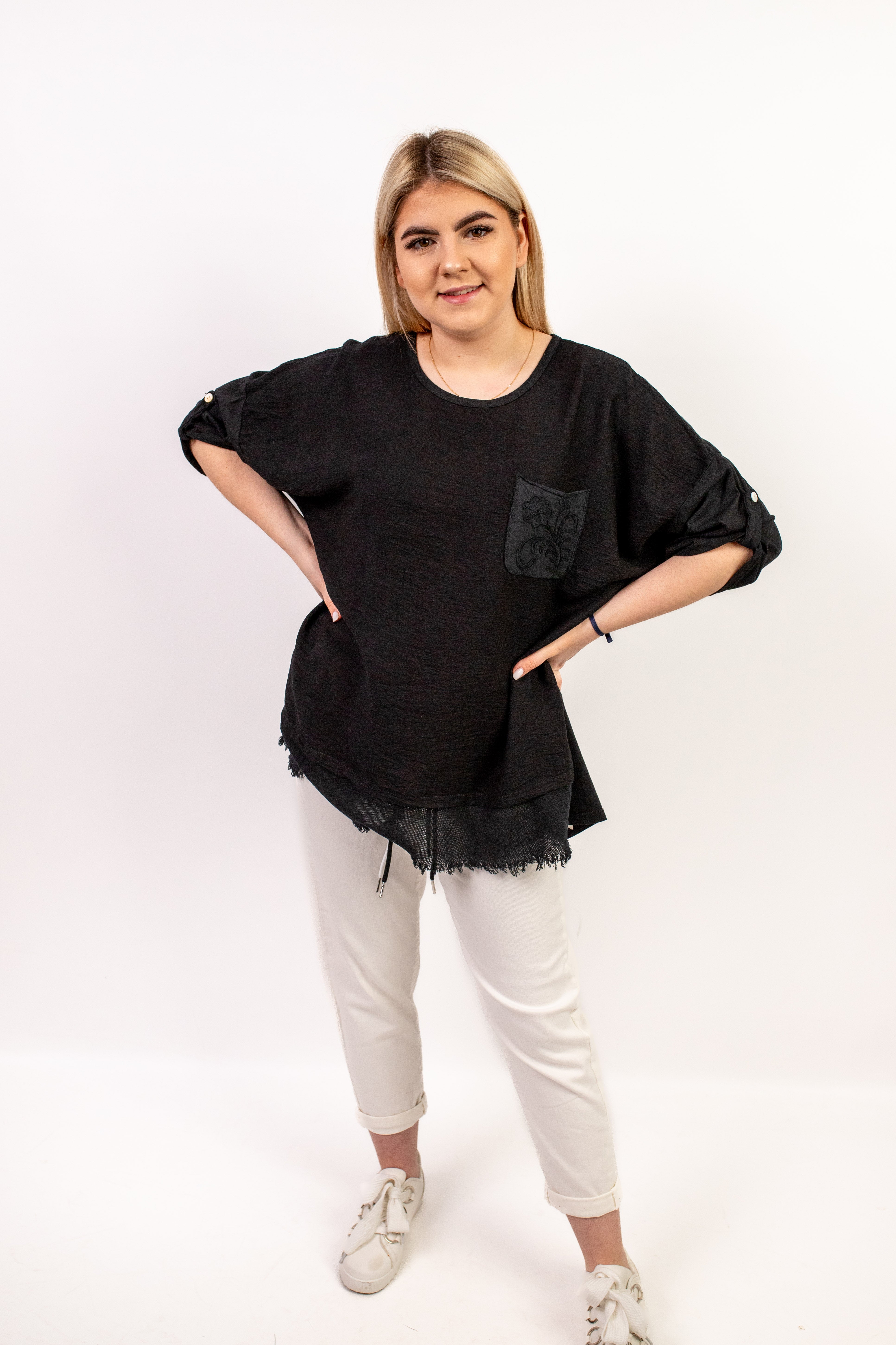 Włoska bluzka oversize z modalu i wiskozy – komfort i styl na co dzień Czarny