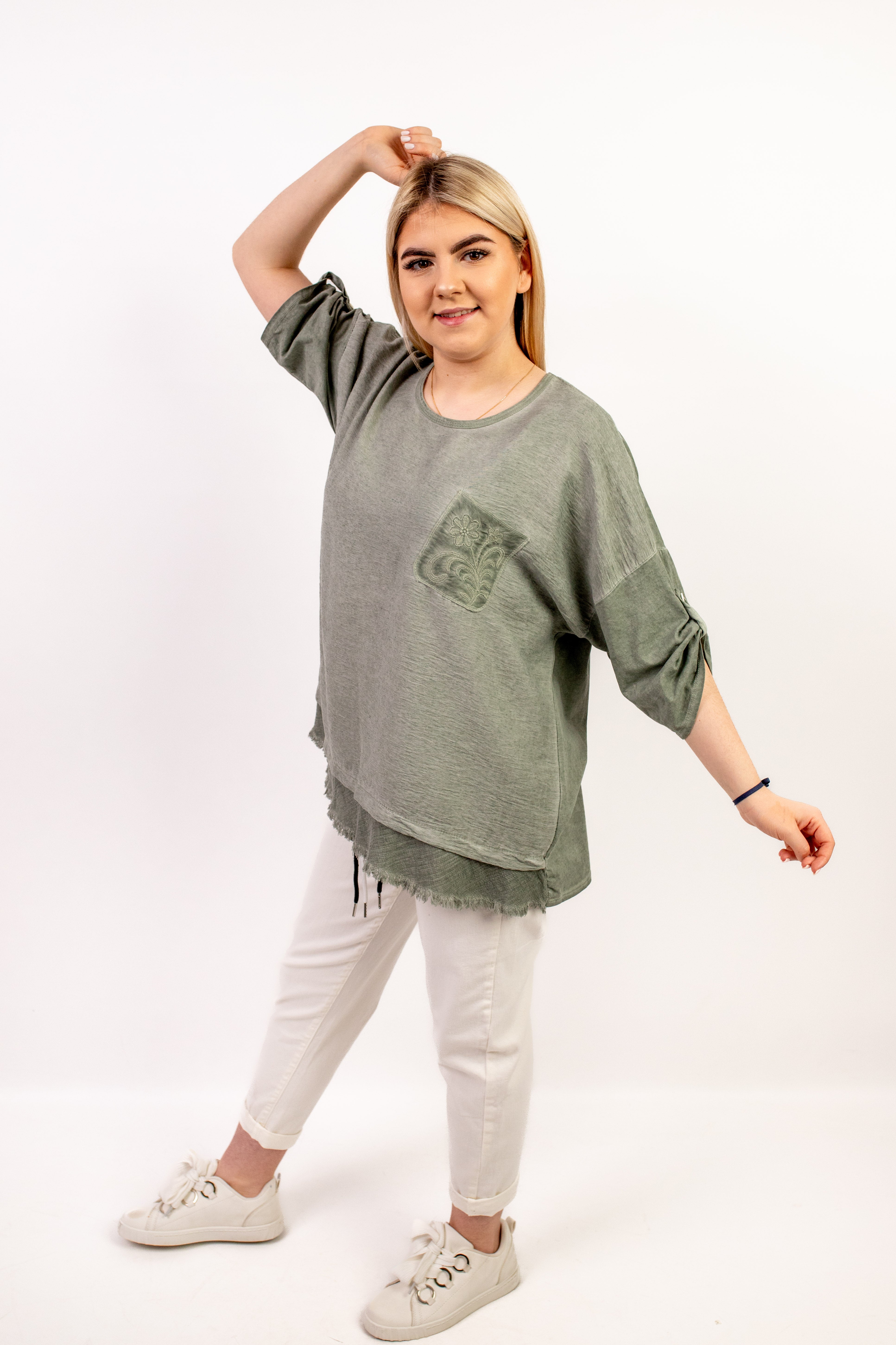 Włoska bluzka oversize z modalu i wiskozy – komfort i styl na co dzień Oliwka