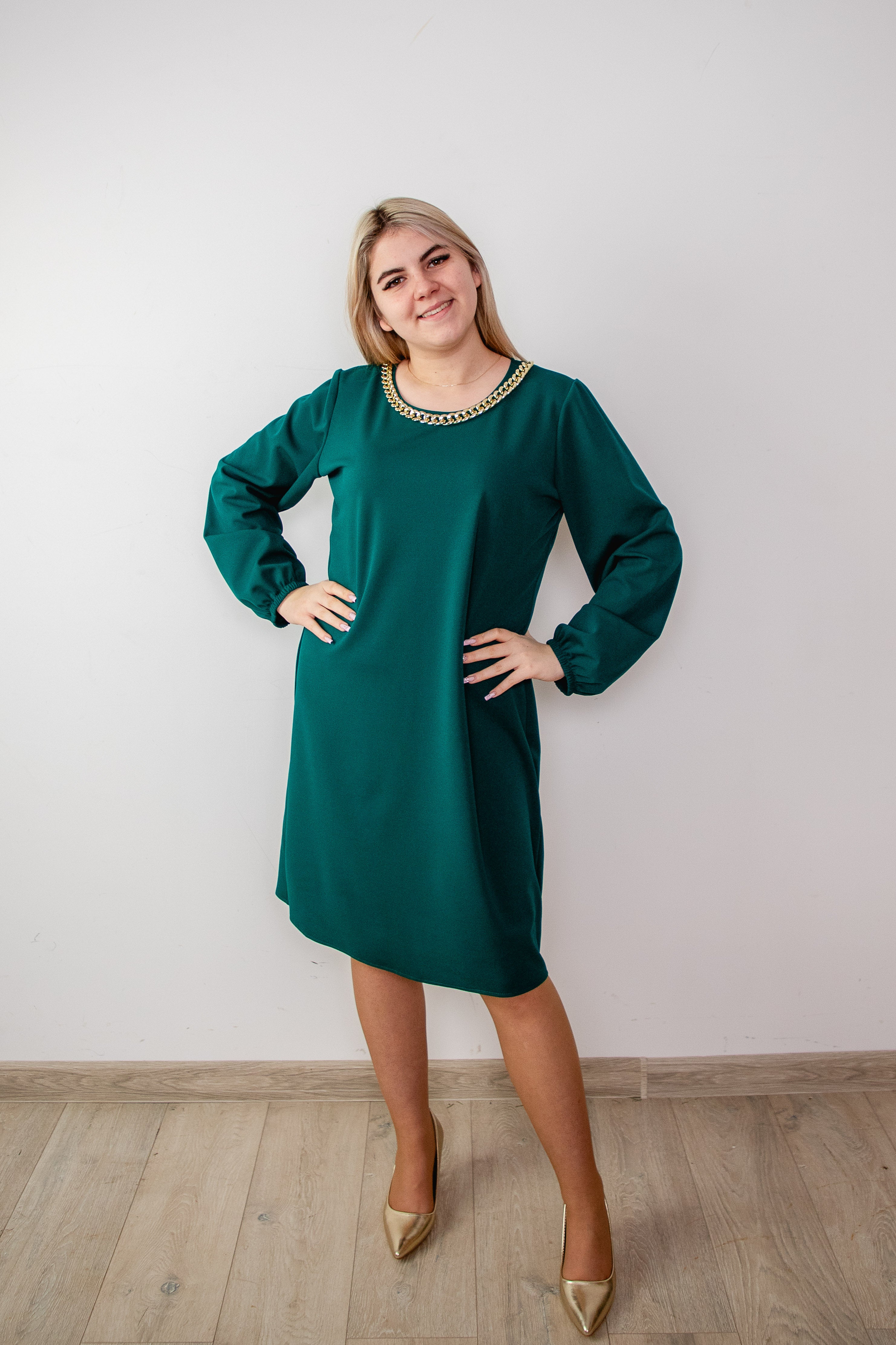 Cudowna olśniewająca sukienka damska Butelka