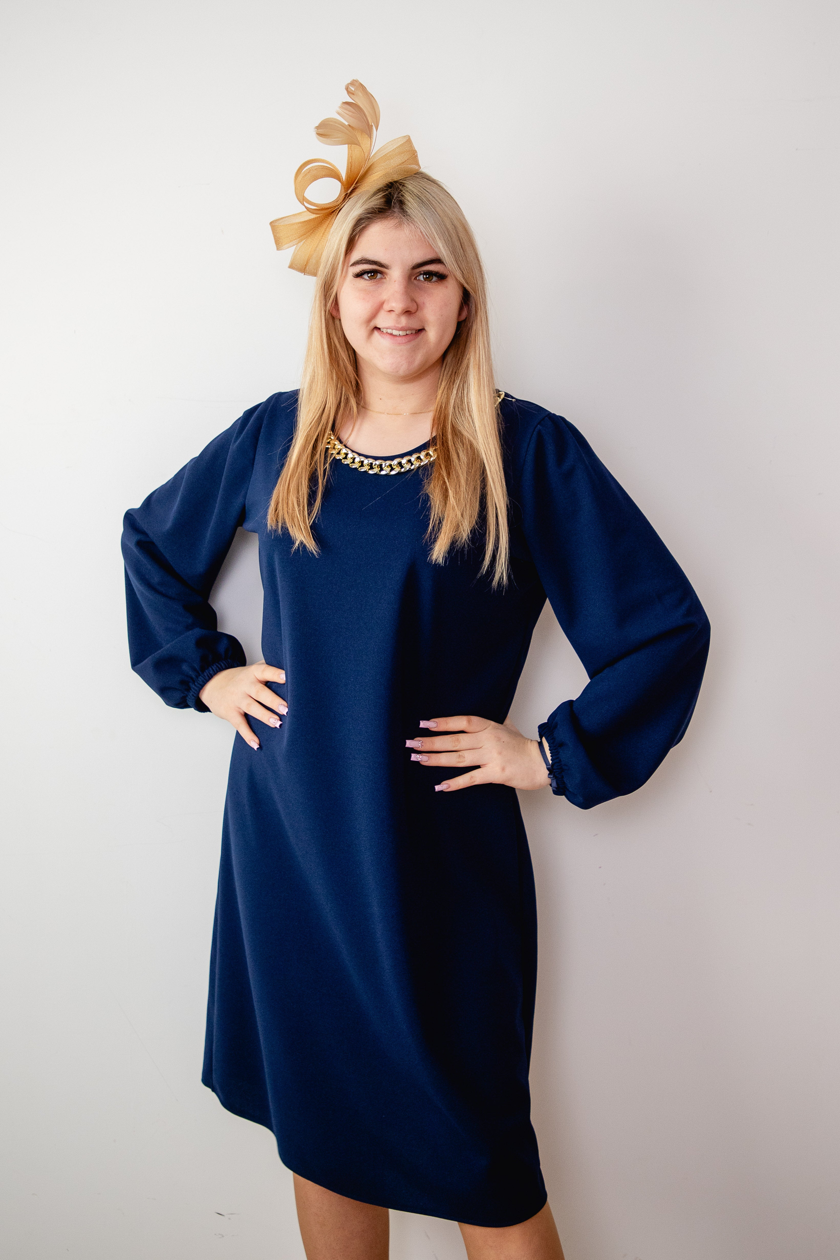 Cudowna olśniewająca sukienka damska Granat