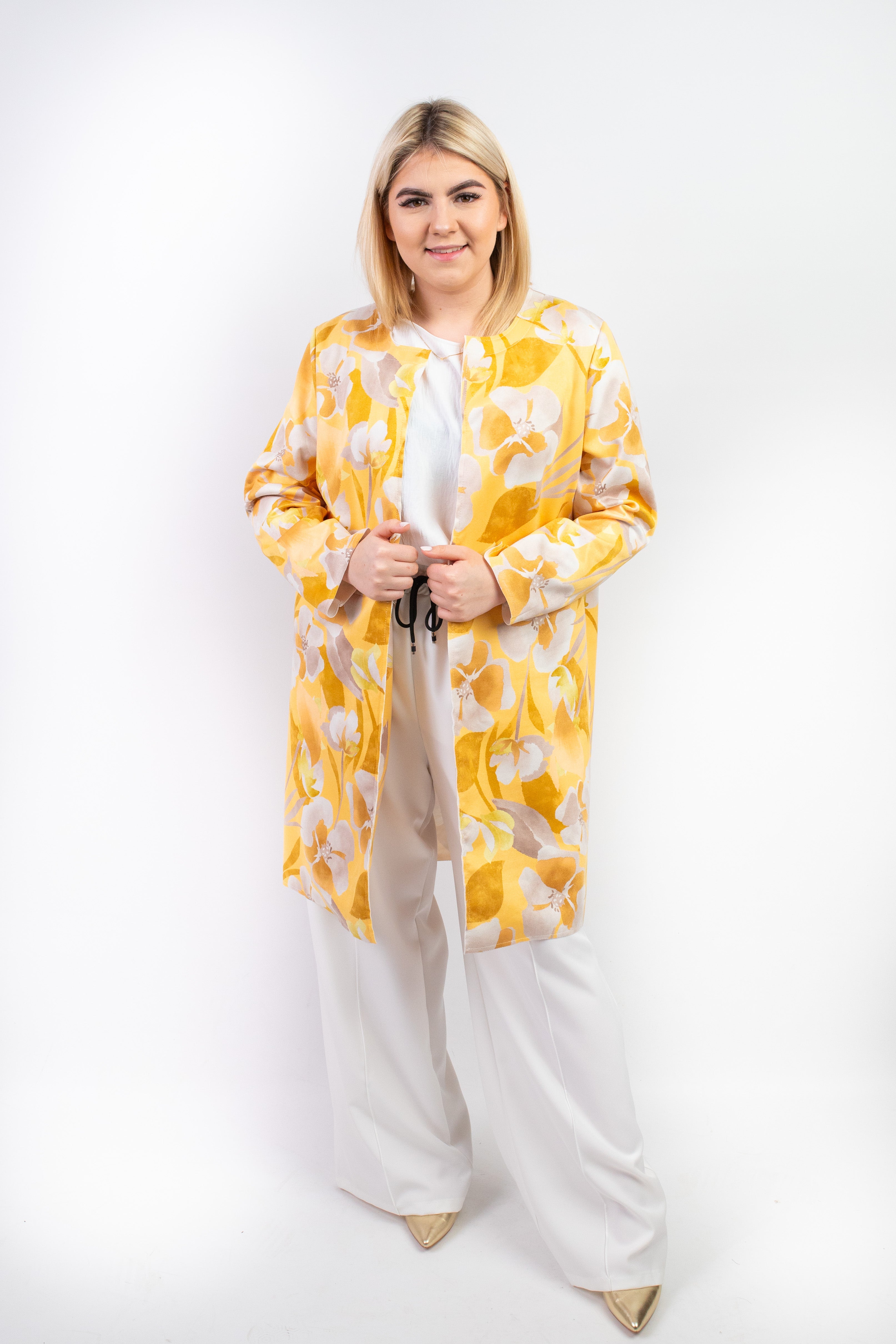 Włoski elegancki lekki wiosenny płaszcz bez zapięcia Wzór 1