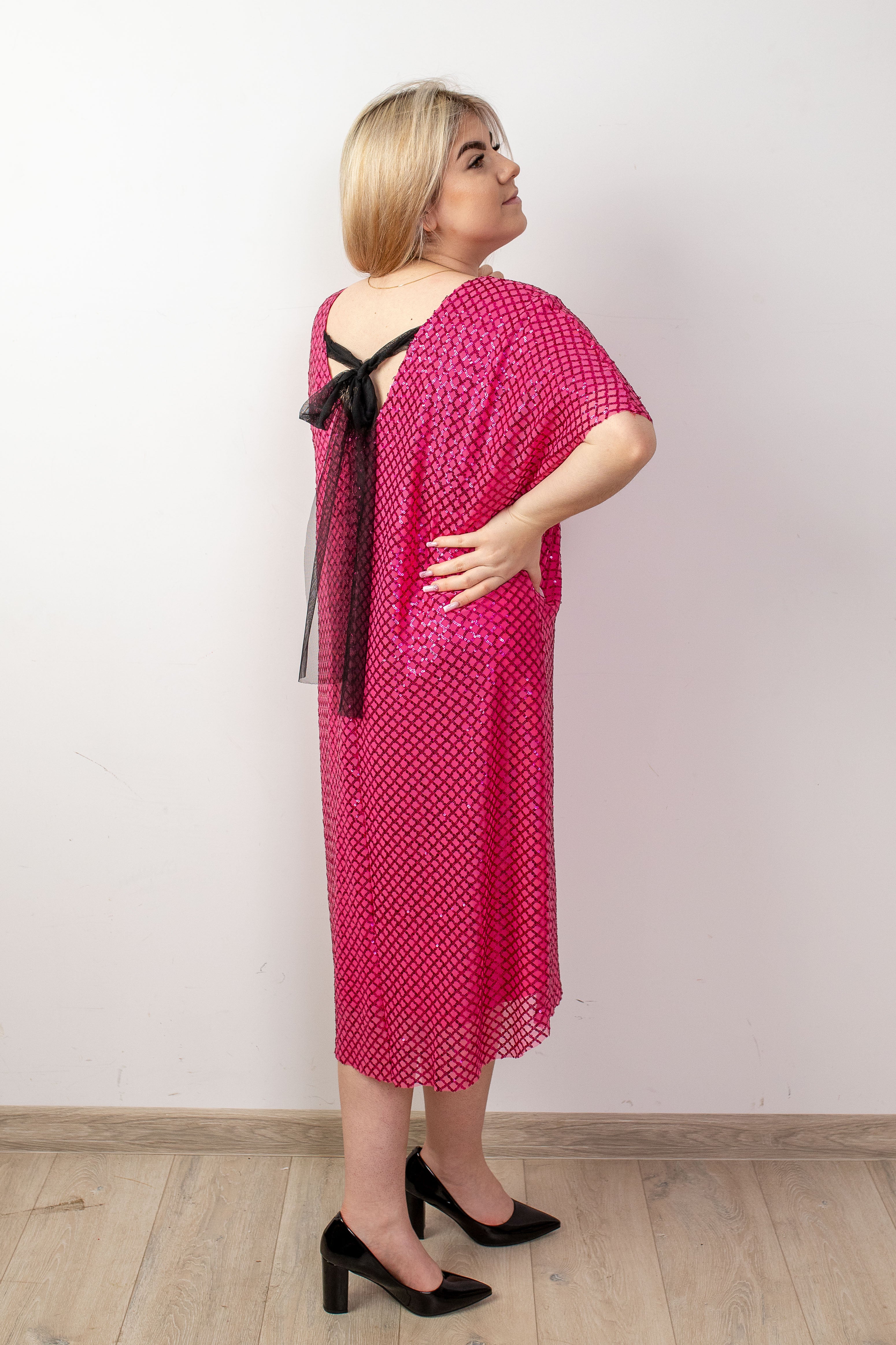 Wymarzona cekinowa sukienka damska Fuksja