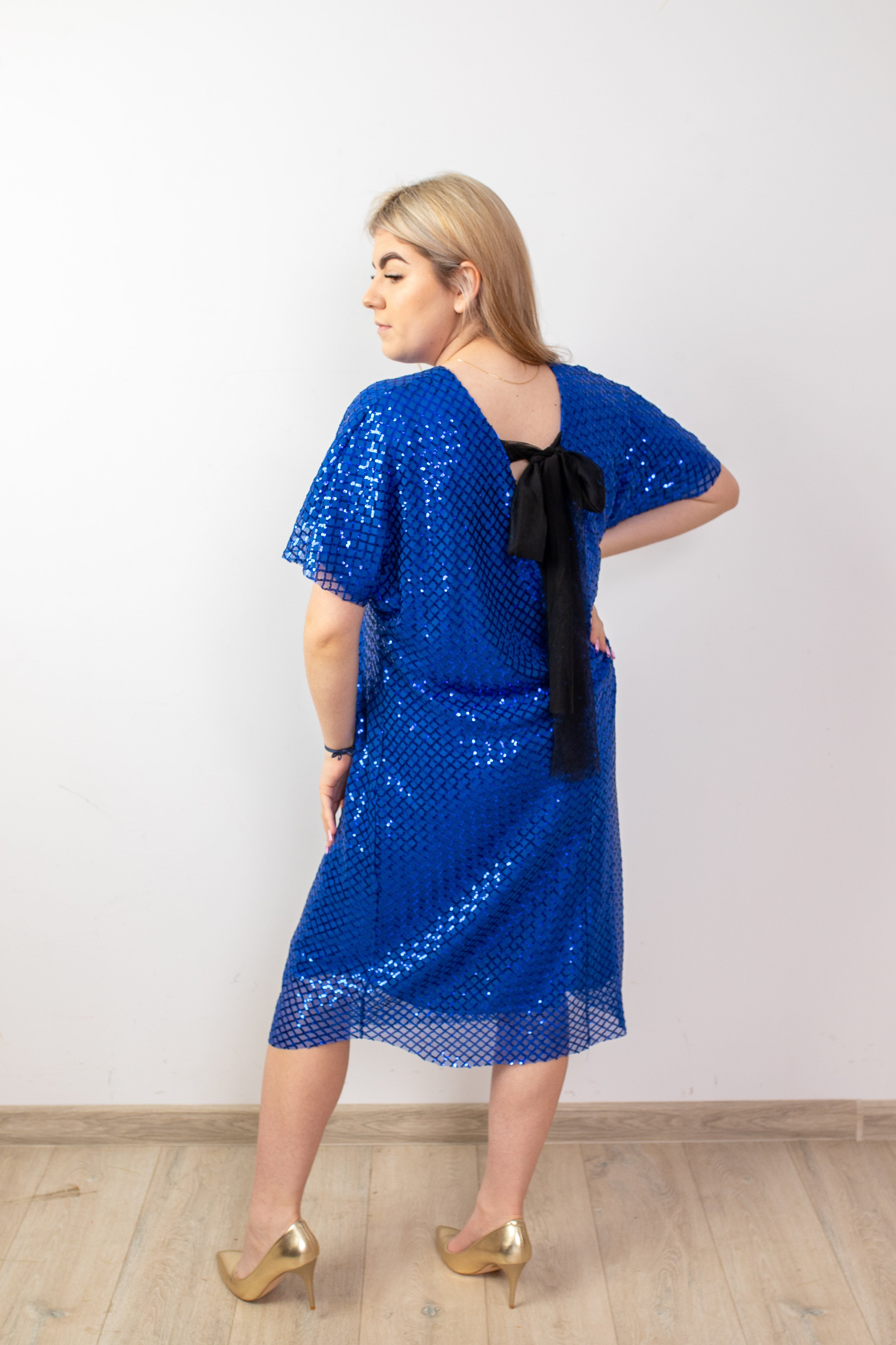 Wymarzona cekinowa sukienka damska Chaber