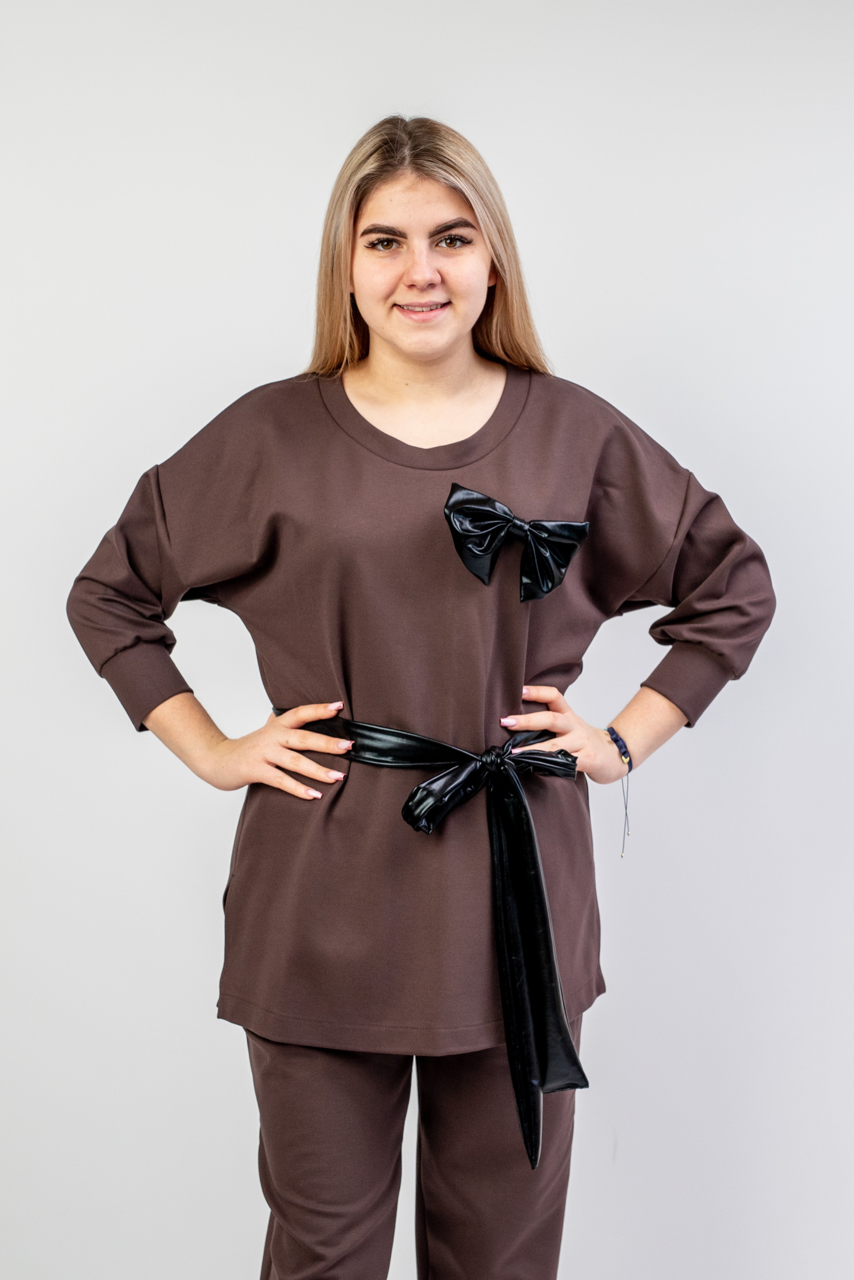 Elegancki szykowny komplet damski Brąz