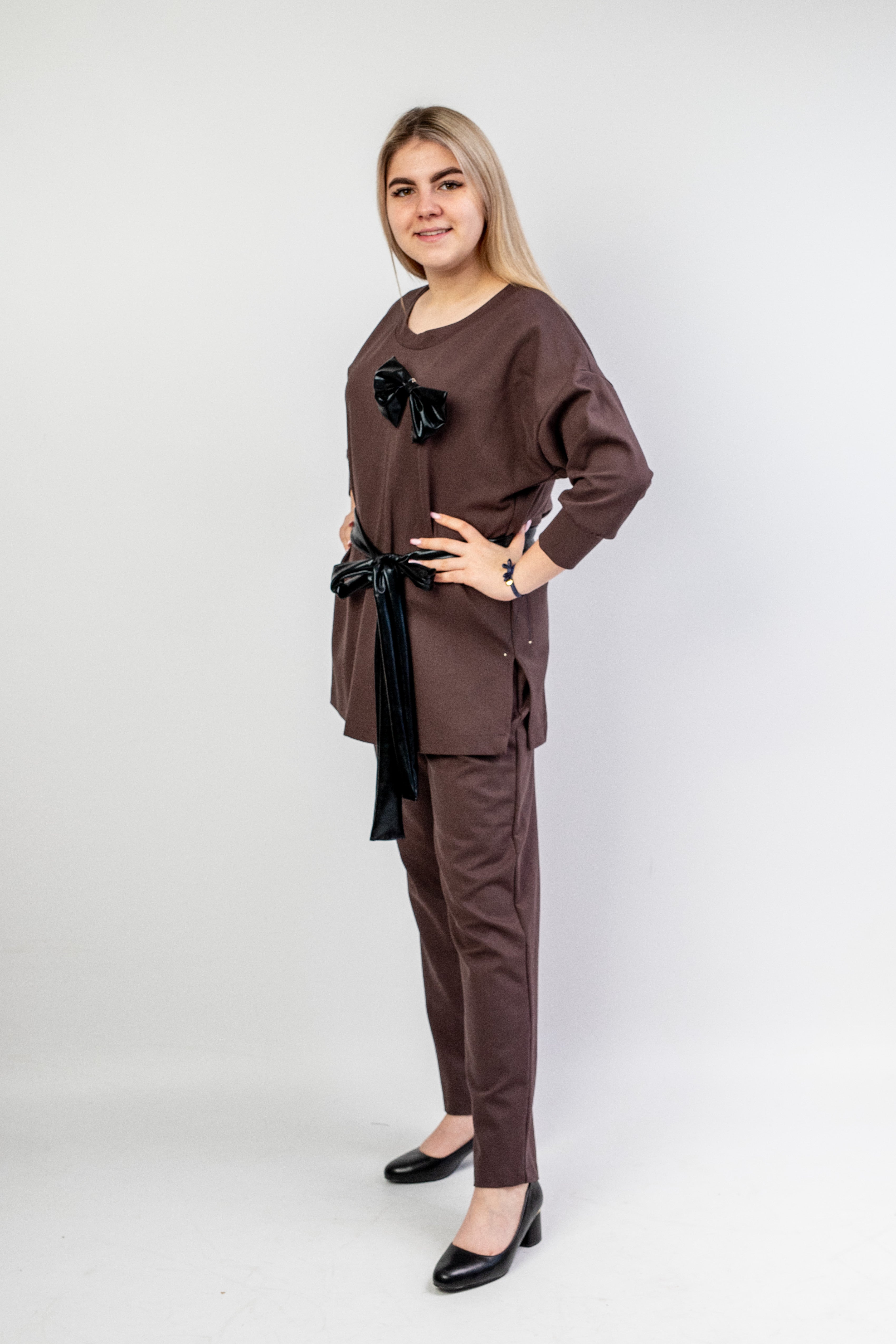 Elegancki szykowny komplet damski Brąz