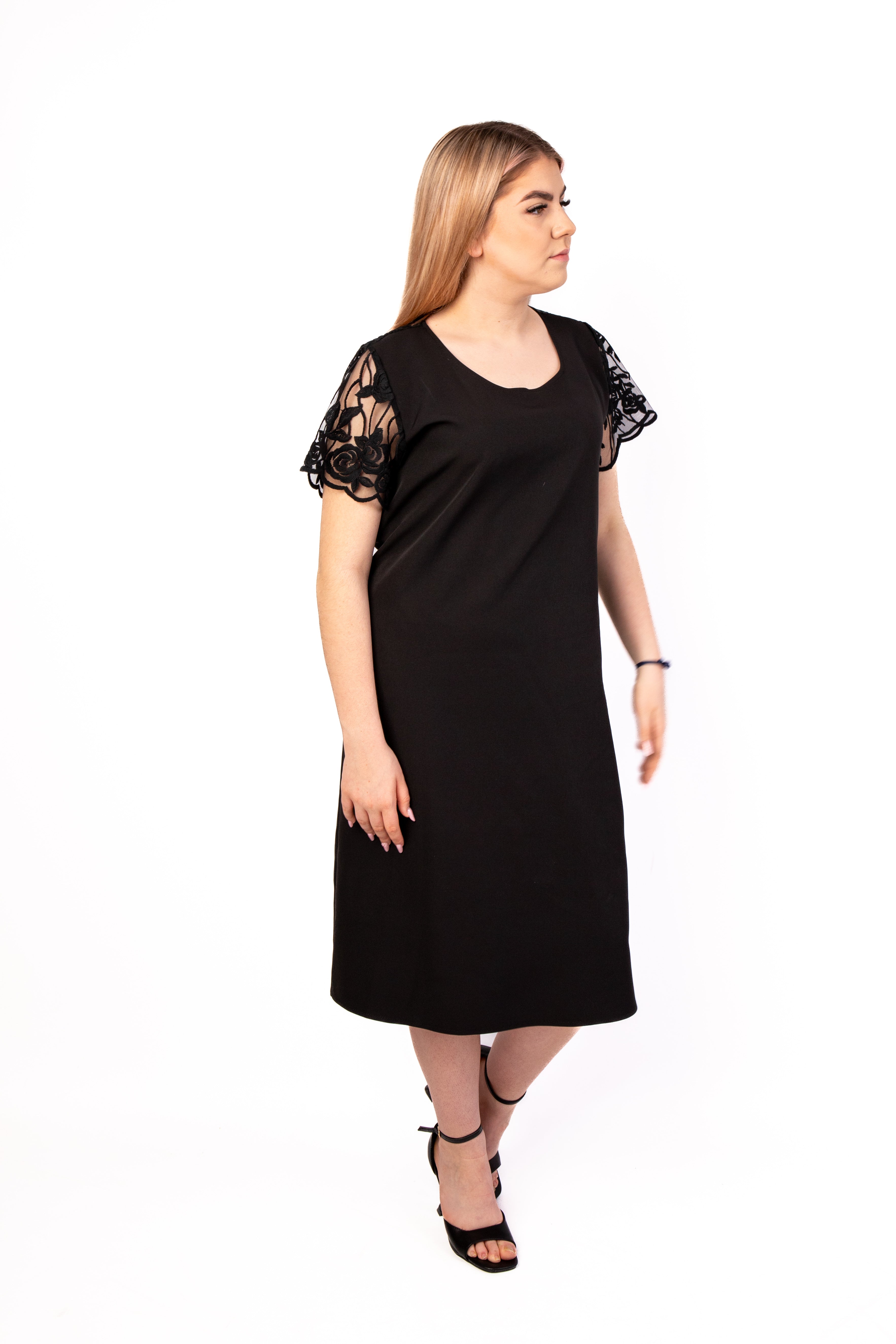 Elegancka modna stylowa sukienka z koronkowym rękawem Czarny
