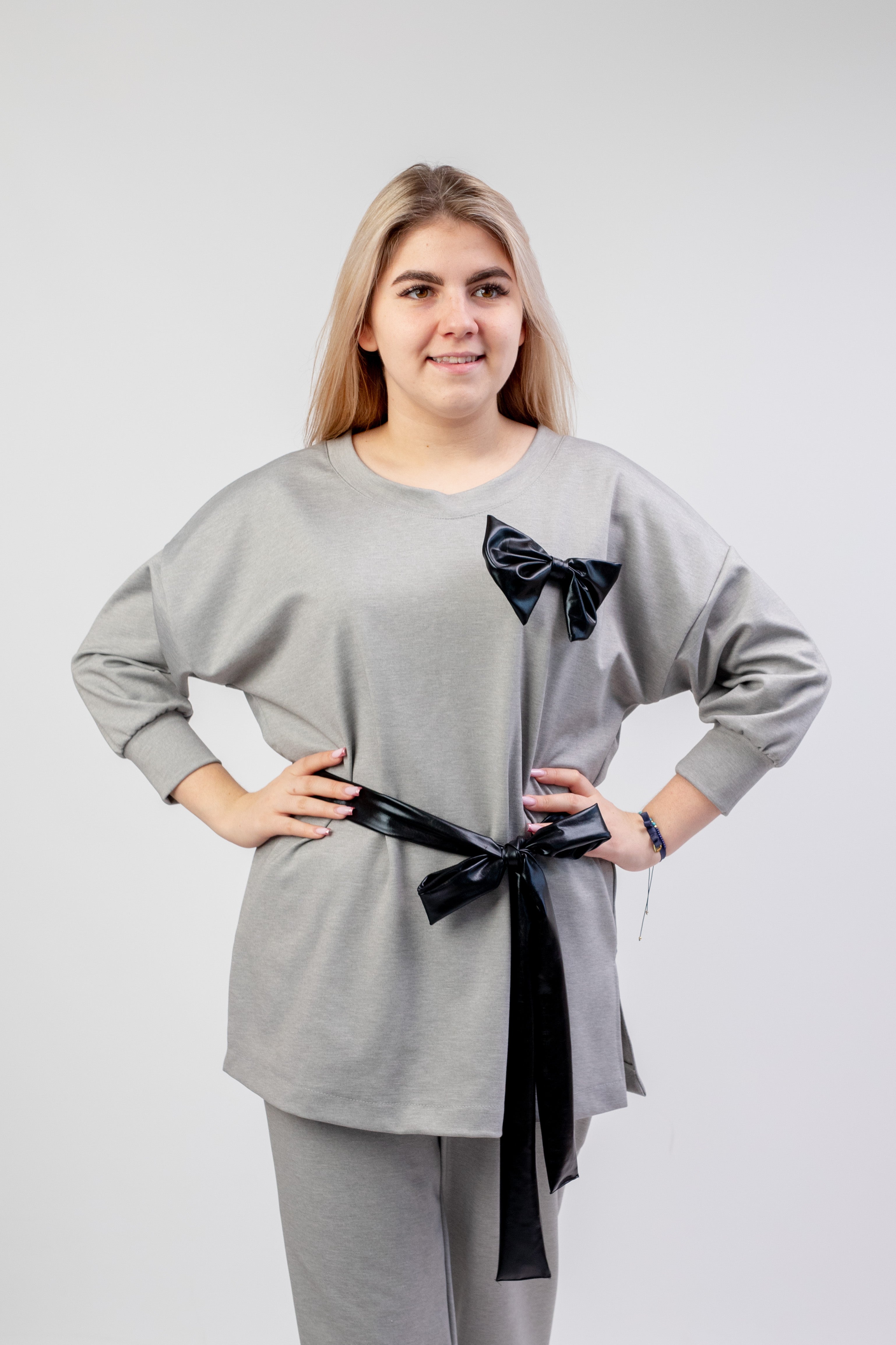 Elegancki szykowny komplet damski Popiel