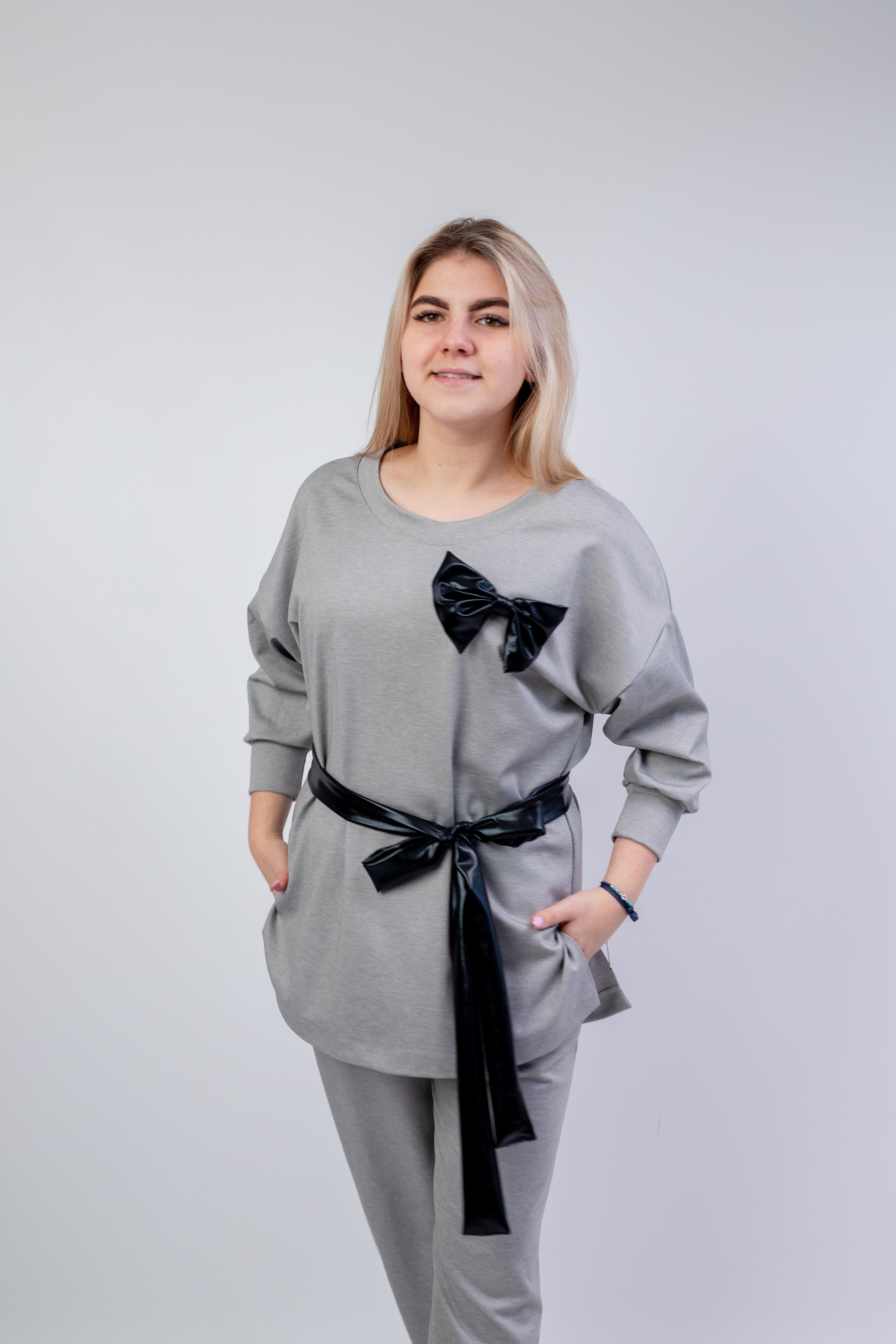 Elegancki szykowny komplet damski Popiel