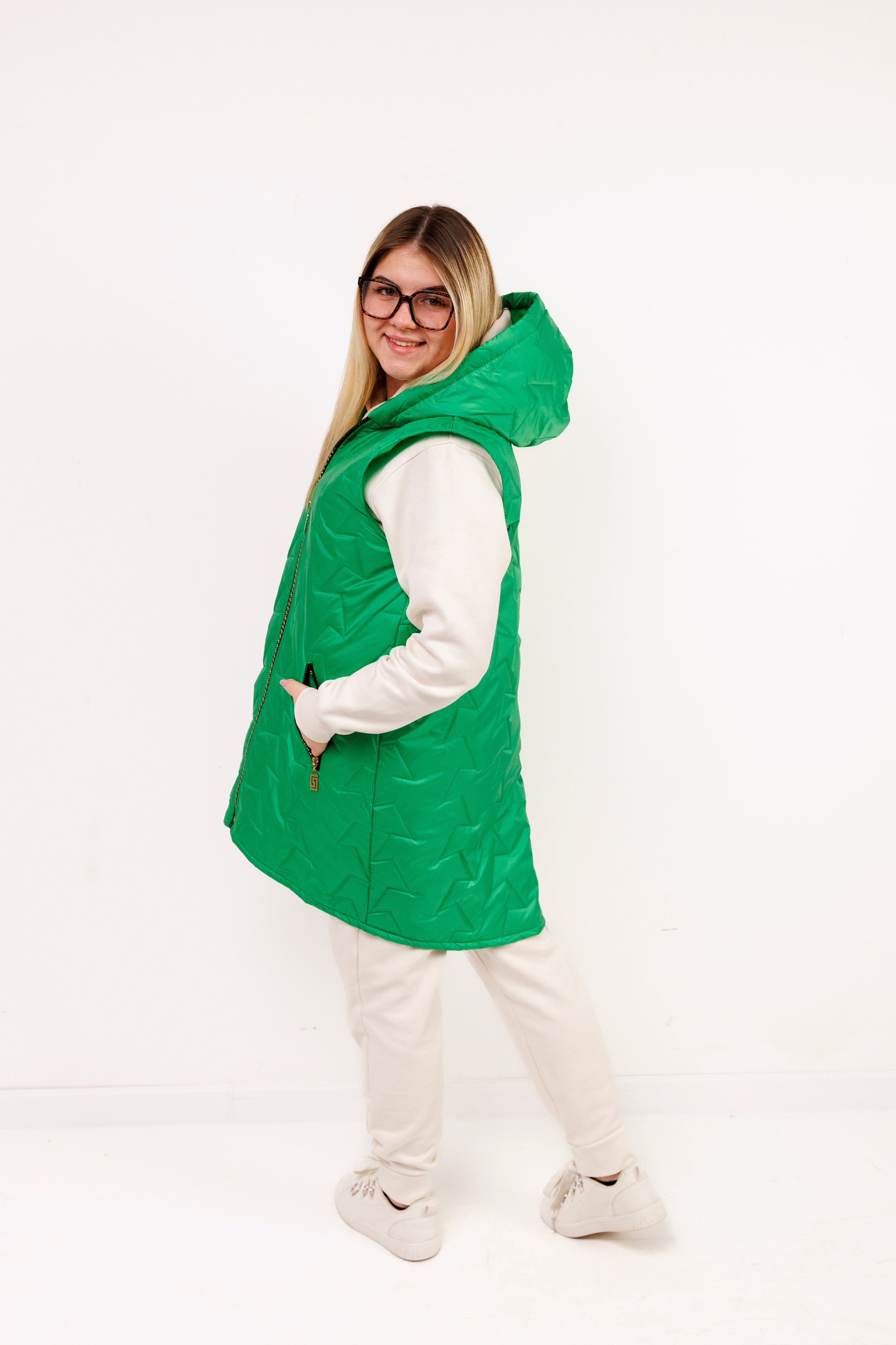 Kamizelka damska plus size pikowana z kapturem polska produkcja Zielony