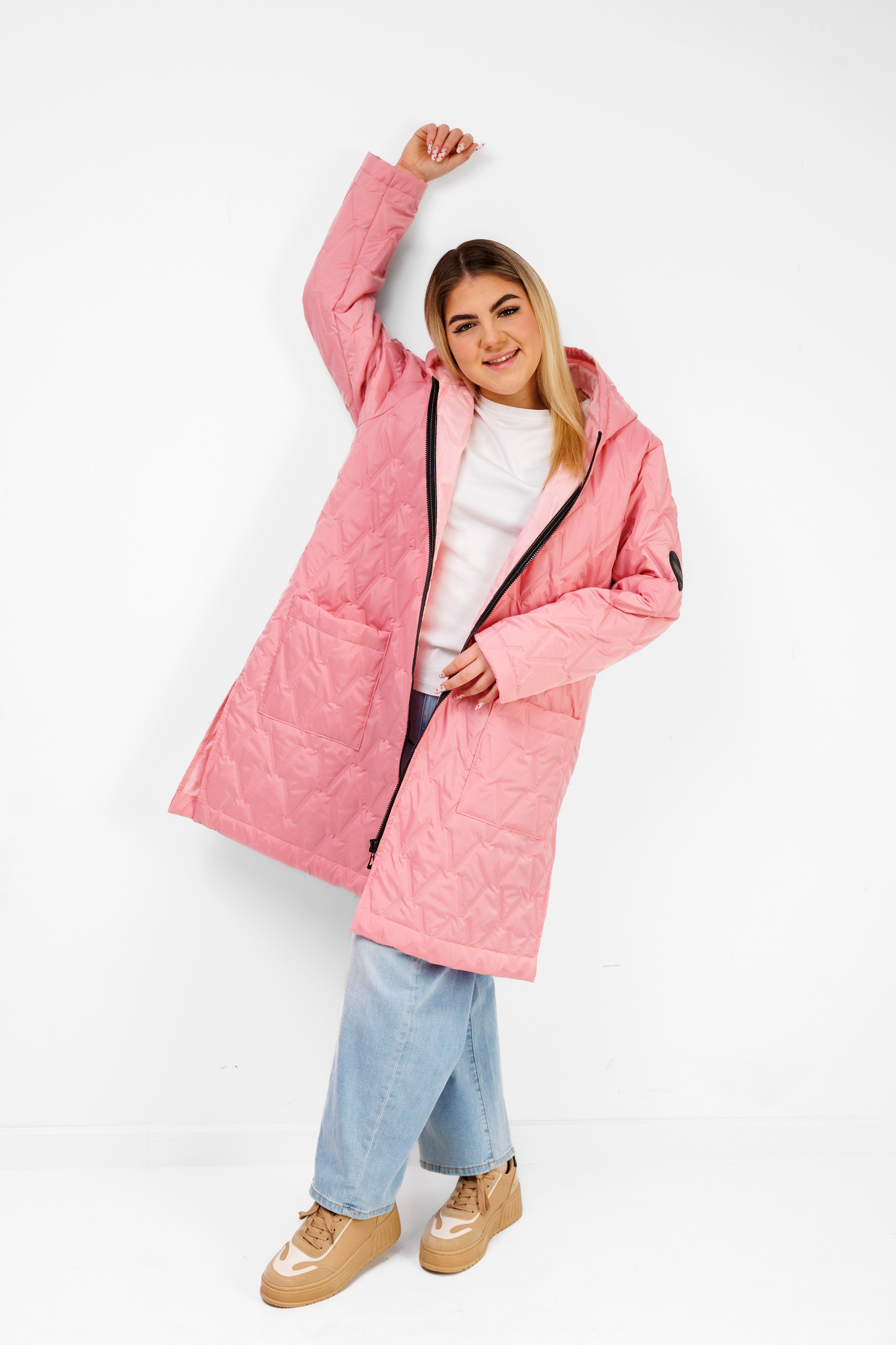 Płaszcz Pikowany Damski z Kapturem i Rozporkami – Polska Produkcja, Duże Rozmiary Cukierek