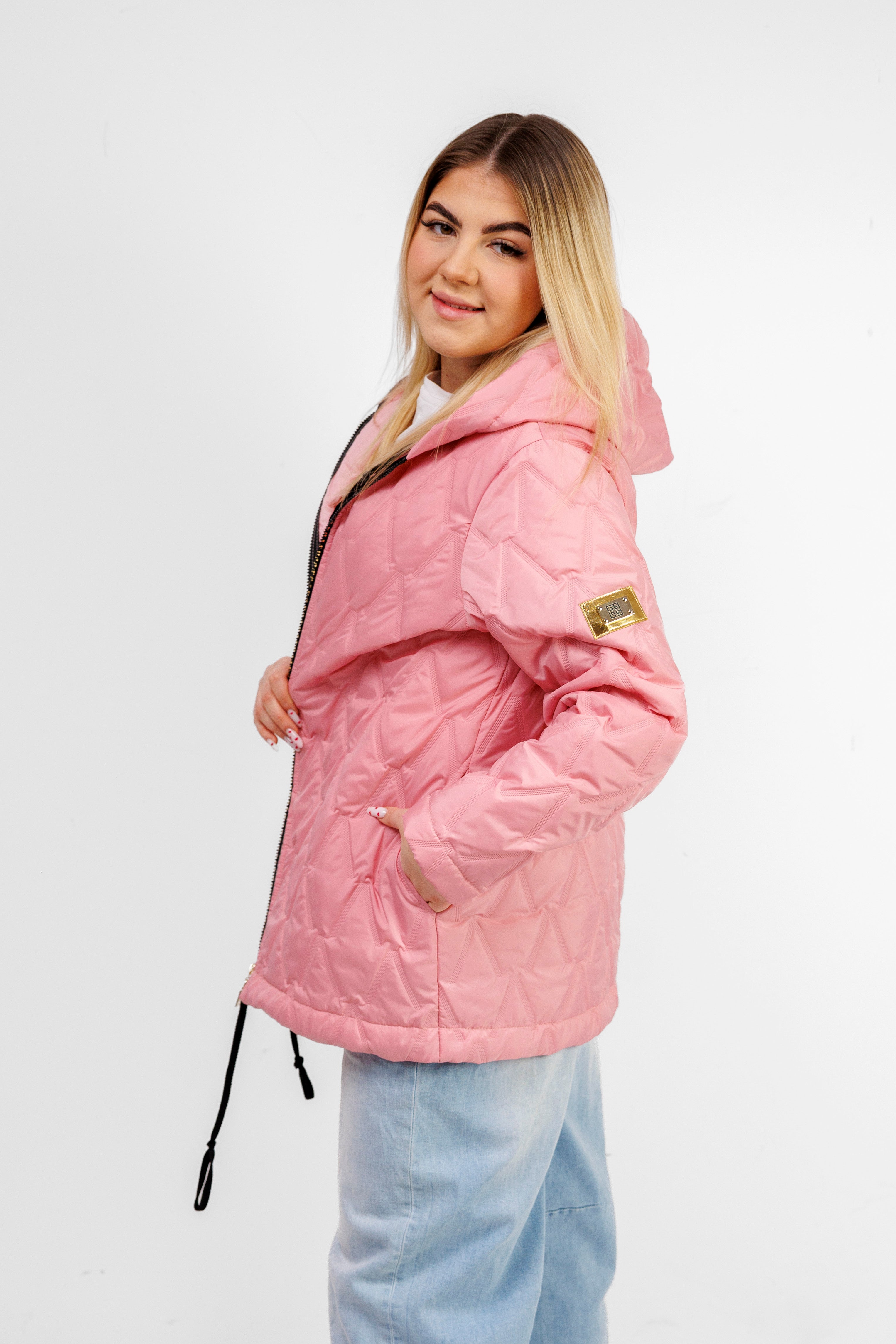 Kurtka Damska Regulowana Sznurkami Polska Produkcja Duże Rozmiary Cukierek