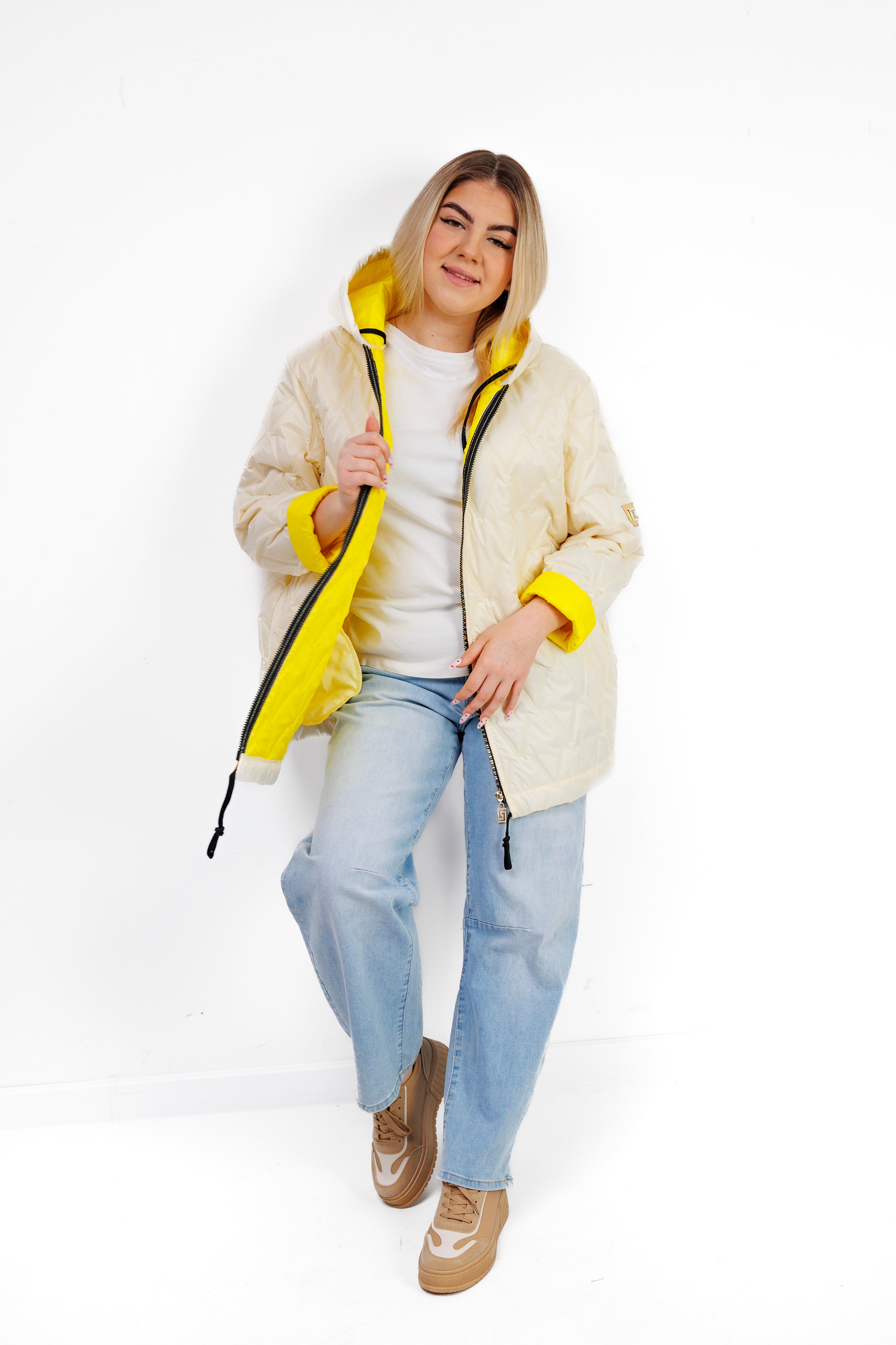 Kurtka Damska Regulowana Sznurkami Polska Produkcja Duże Rozmiary Żółty