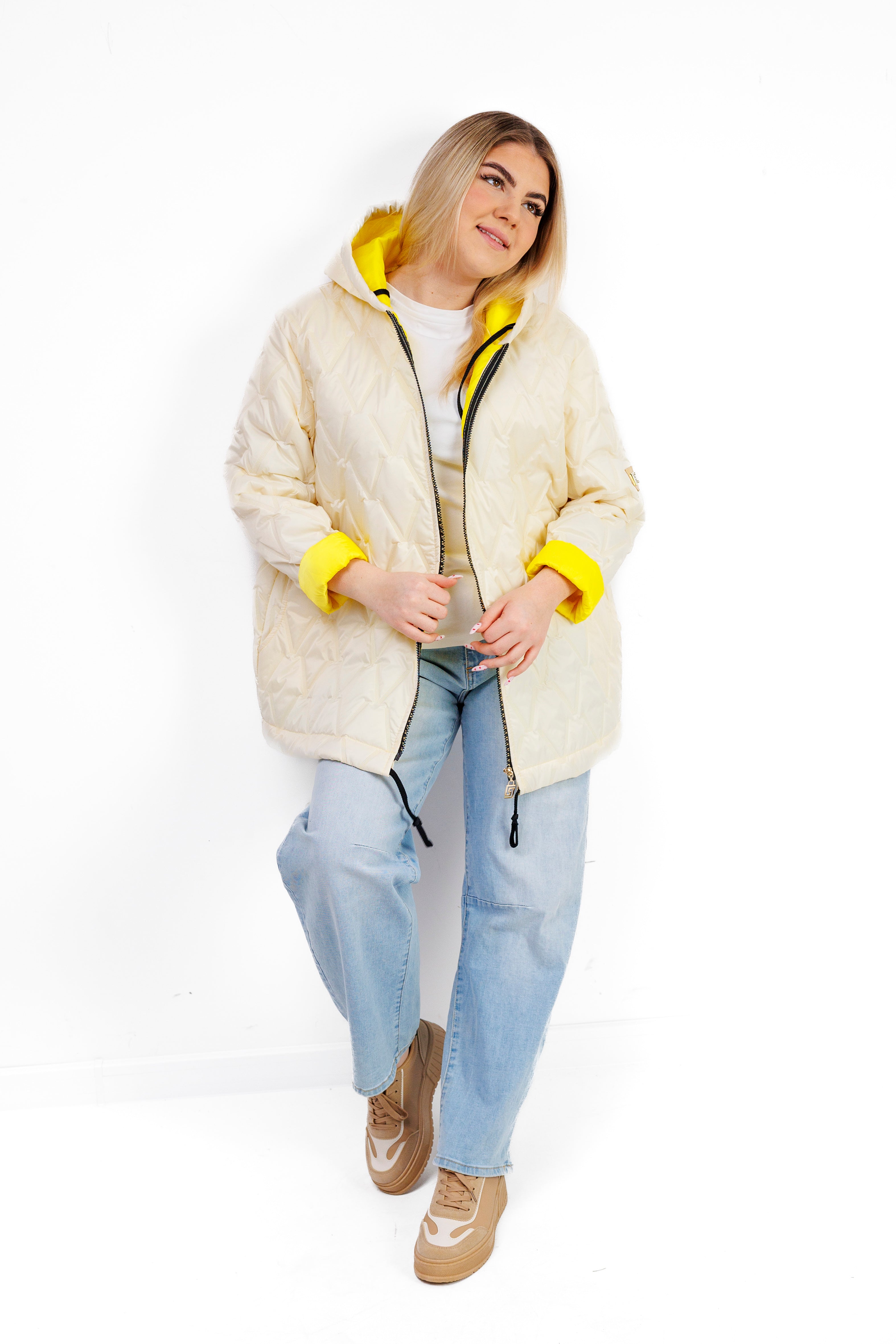 Kurtka Damska Regulowana Sznurkami Polska Produkcja Duże Rozmiary Żółty