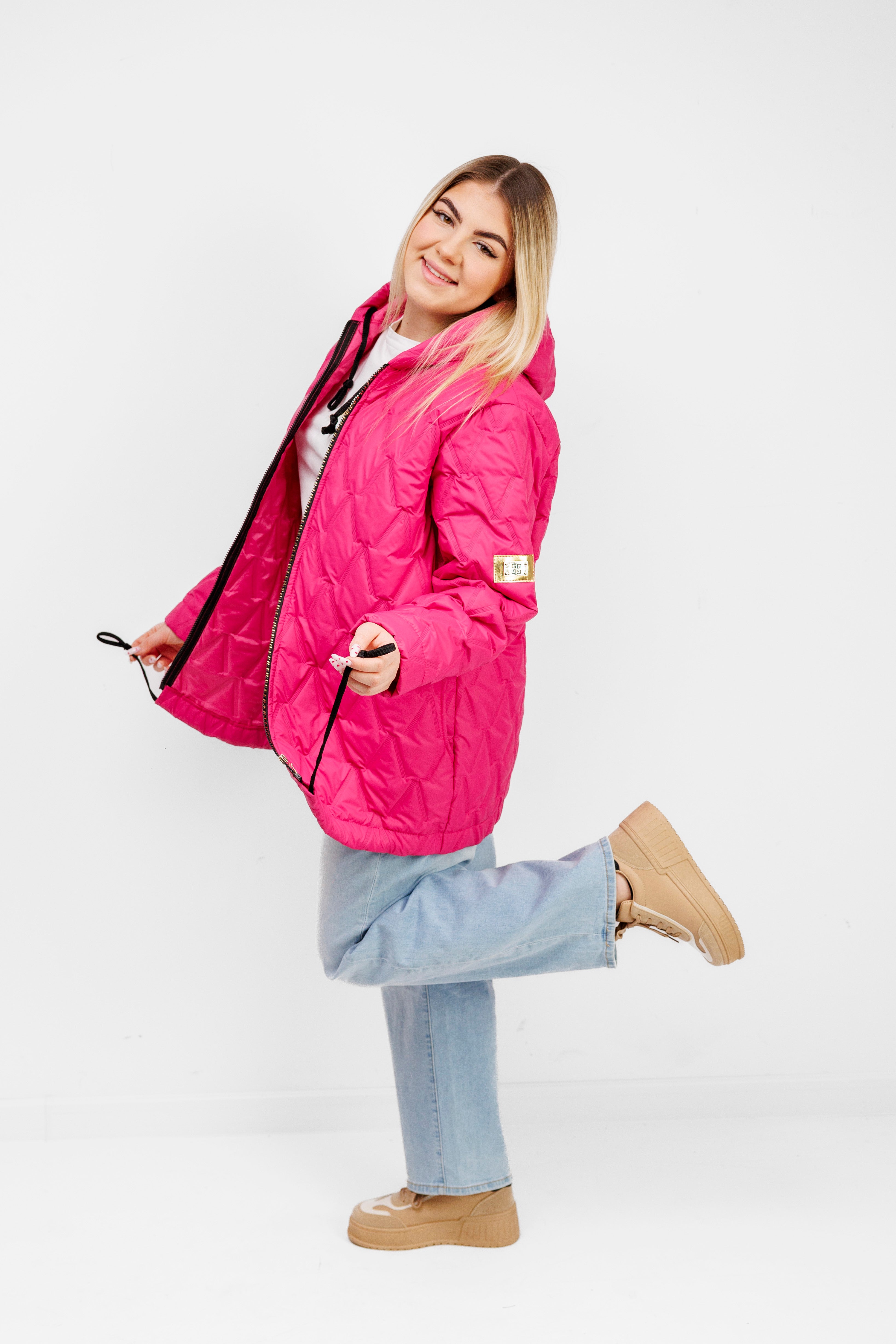Kurtka Damska Regulowana Sznurkami Polska Produkcja Duże Rozmiary Fuksja