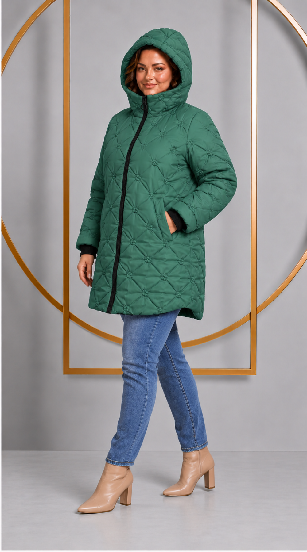 Kurtka damska z kwiatowym haftem elegancja w każdym detalu Gucci-Agapant-
