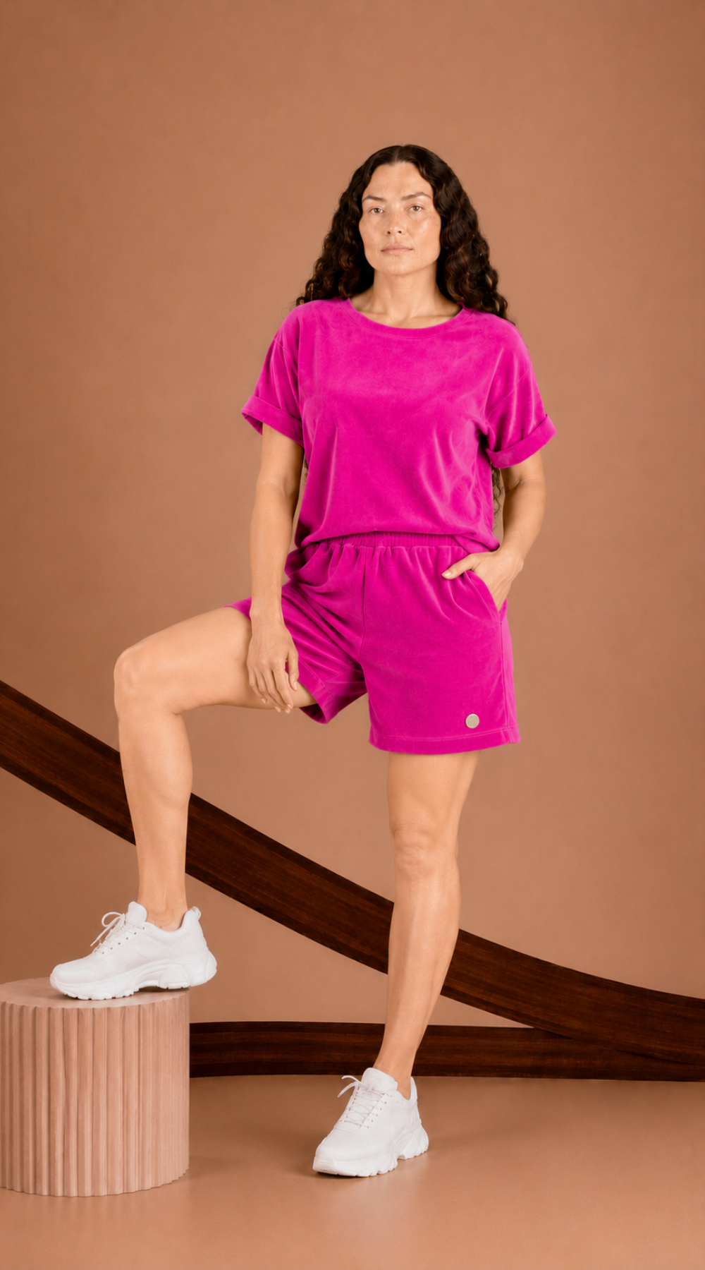 Wygodny luźny letni dres Fuksja