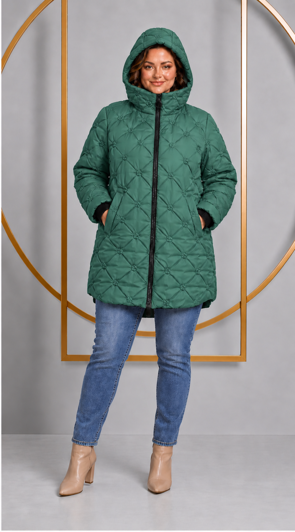 Kurtka damska z kwiatowym haftem elegancja w każdym detalu Gucci-Agapant-