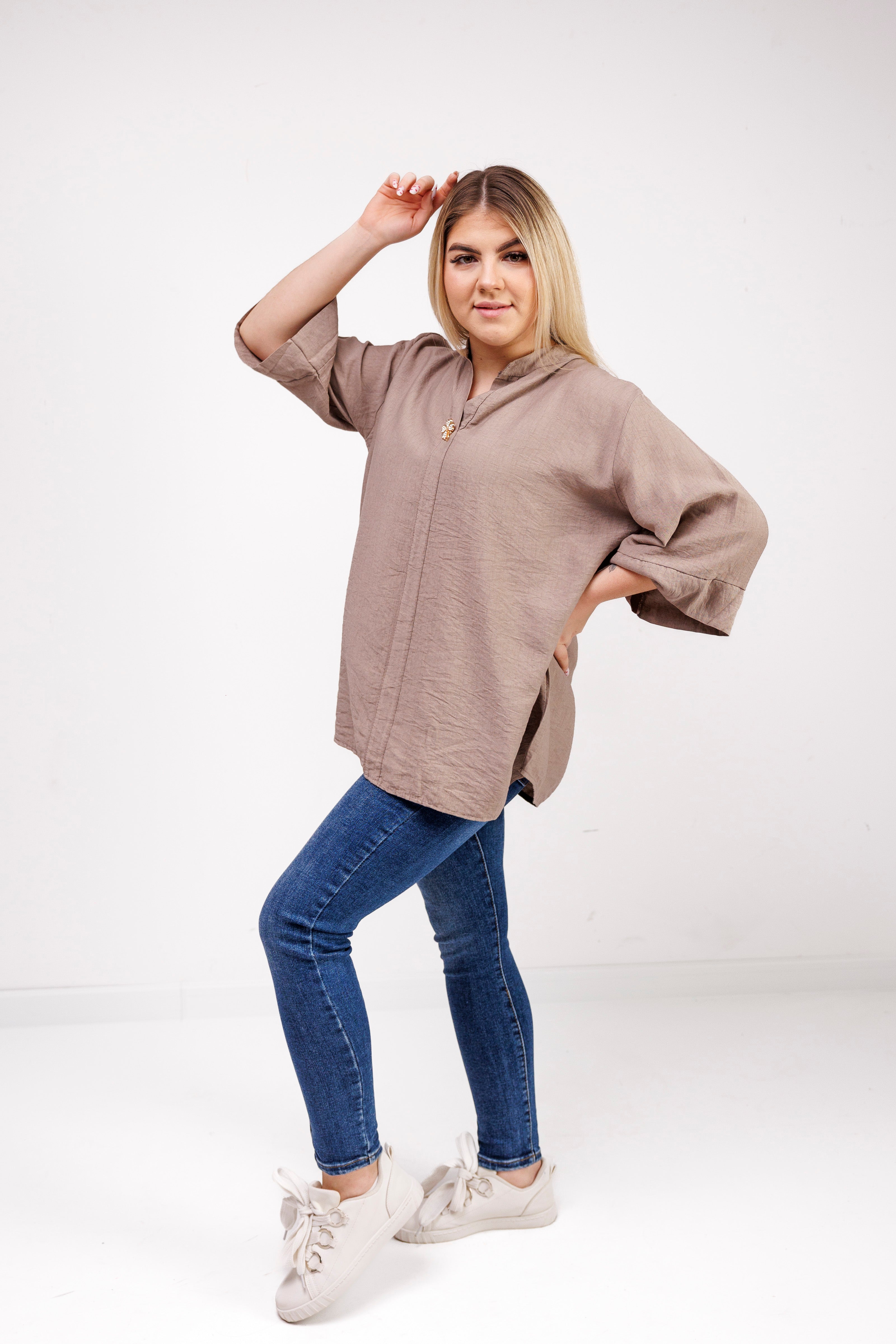 Wiskozowa bluzka z luźnym rękawem i dekoltem V Fango