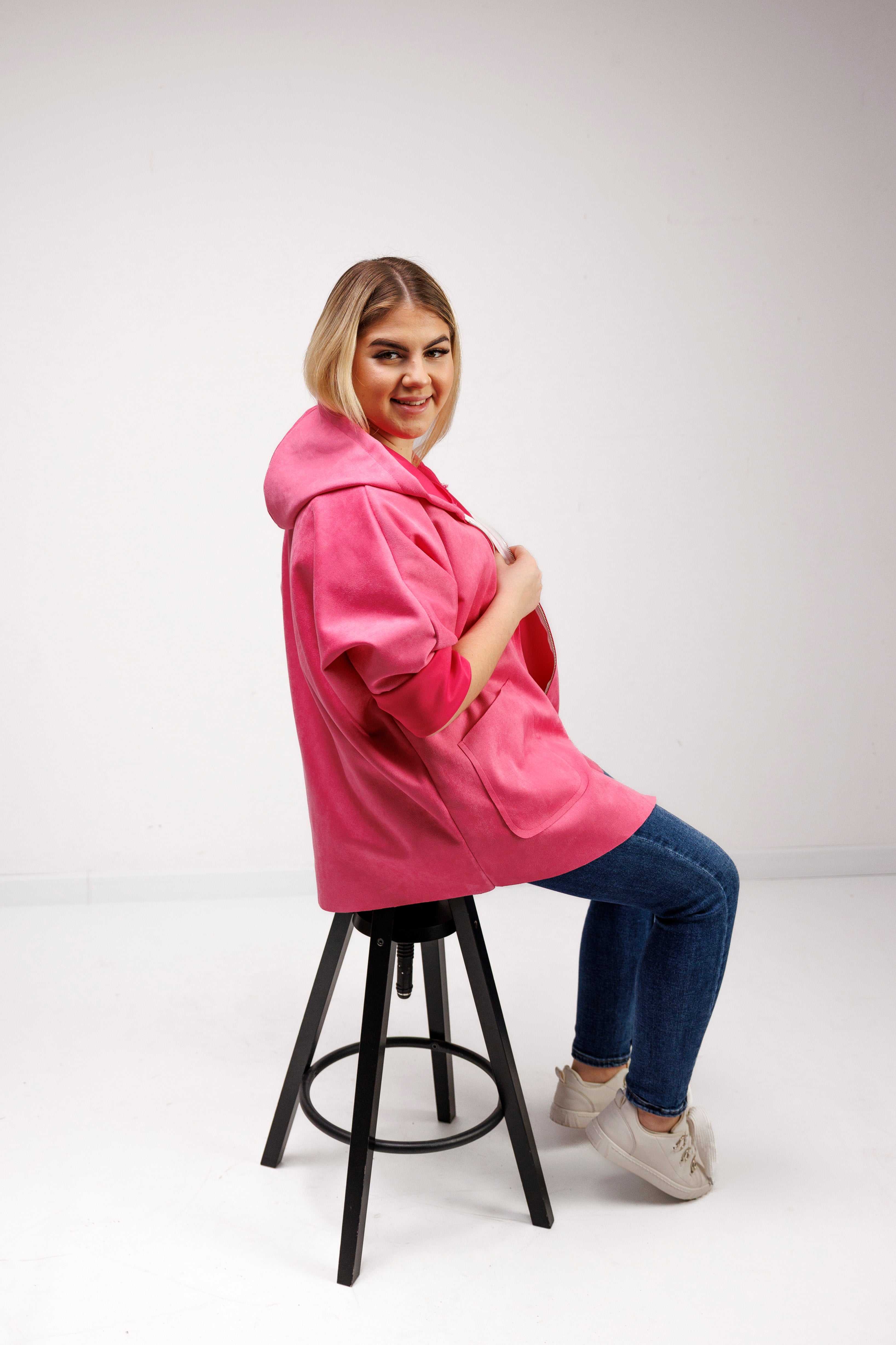 Katanka oversize z kapturem Fuksja